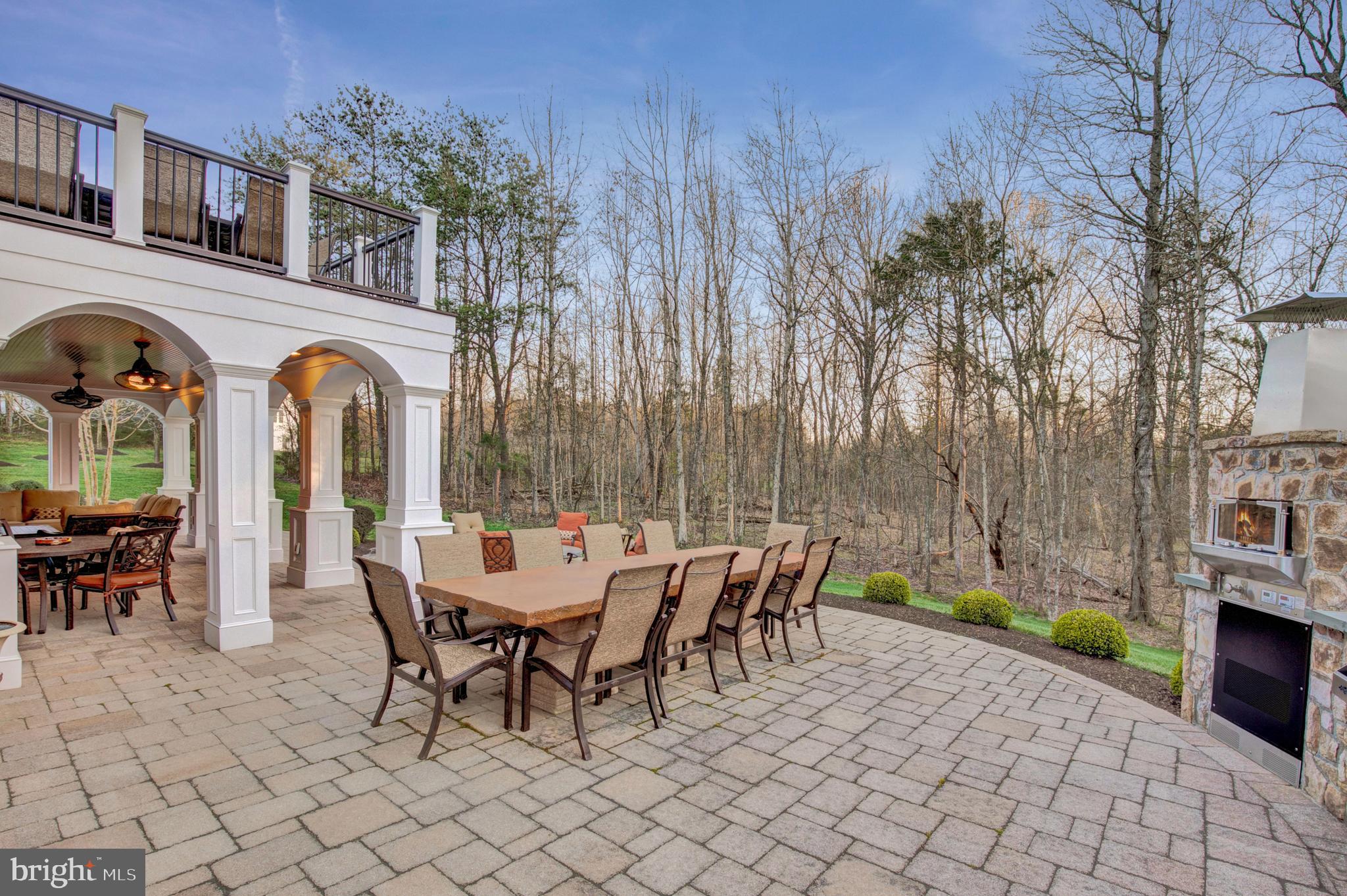 CEDAR CREST - Residential