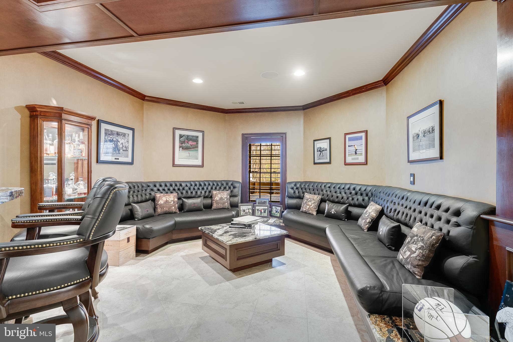 CEDAR CREST - Residential