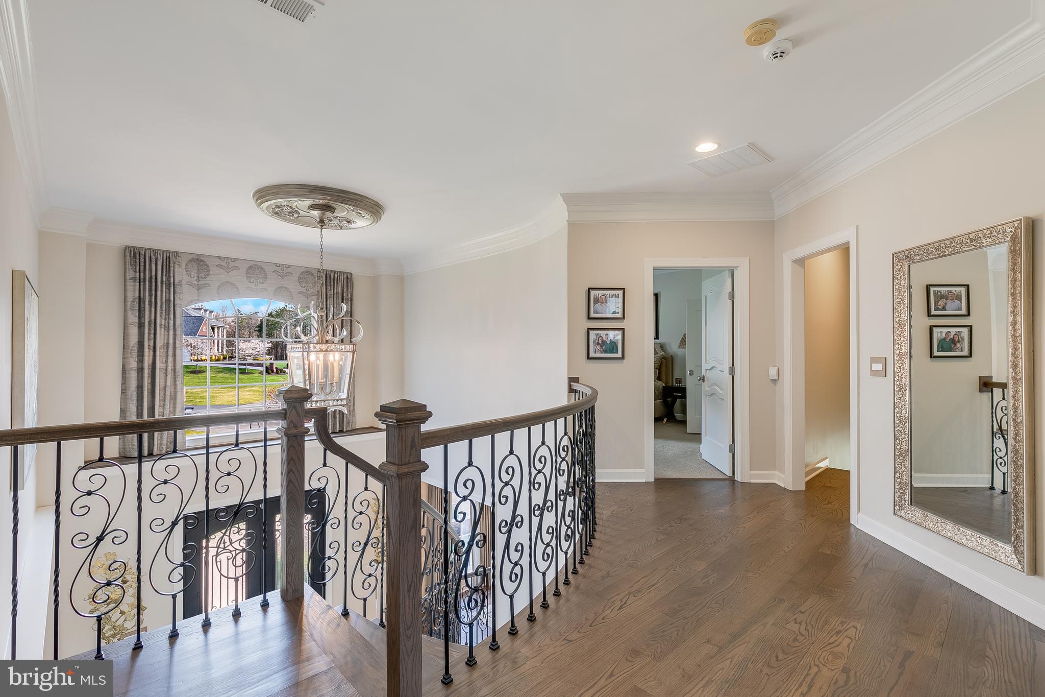 CEDAR CREST - Residential