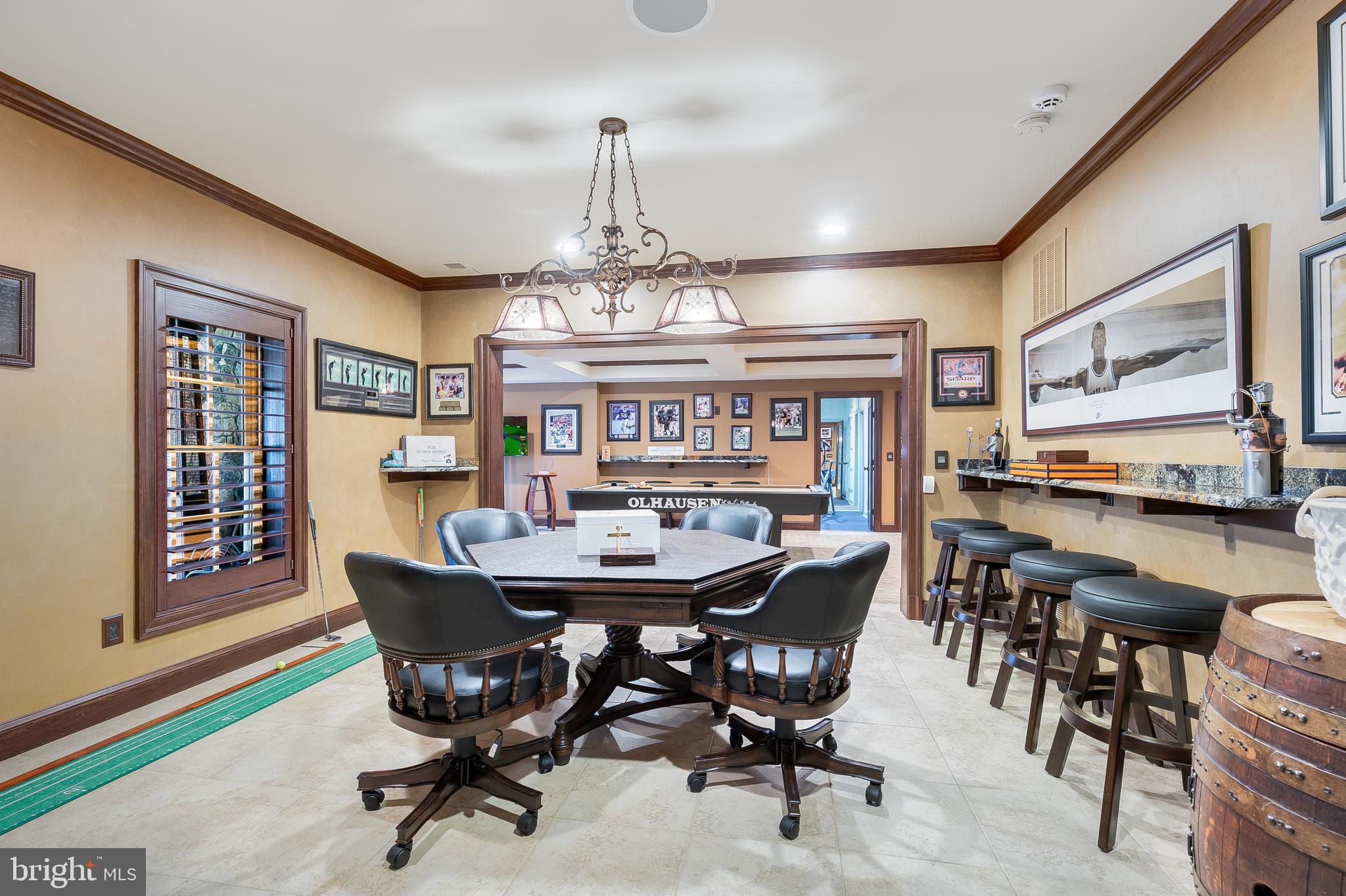 CEDAR CREST - Residential