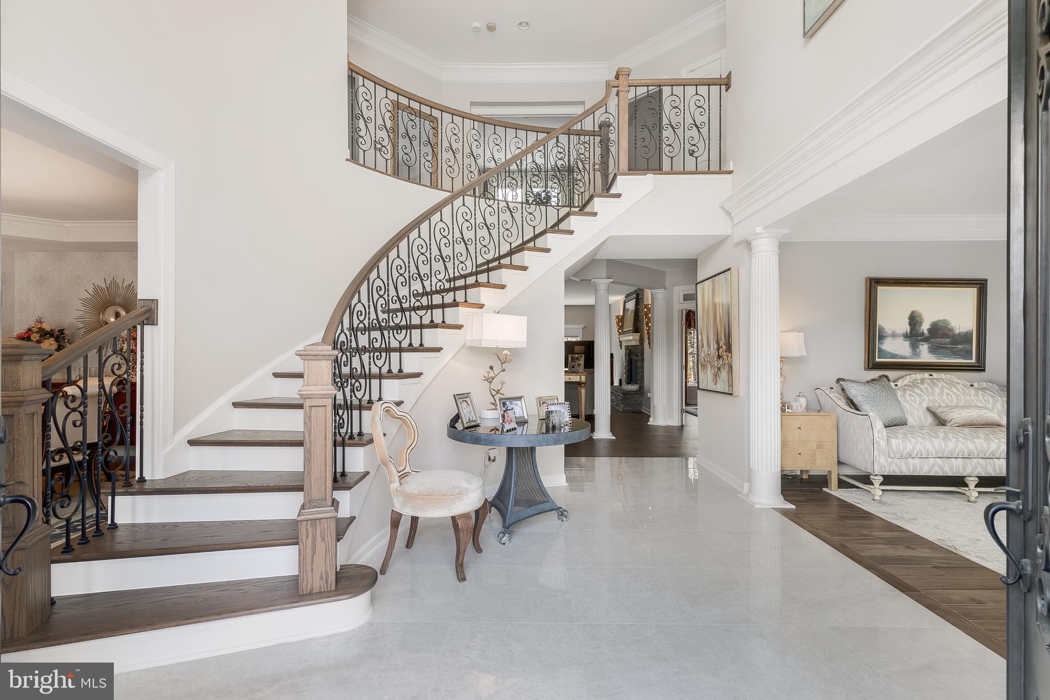 CEDAR CREST - Residential