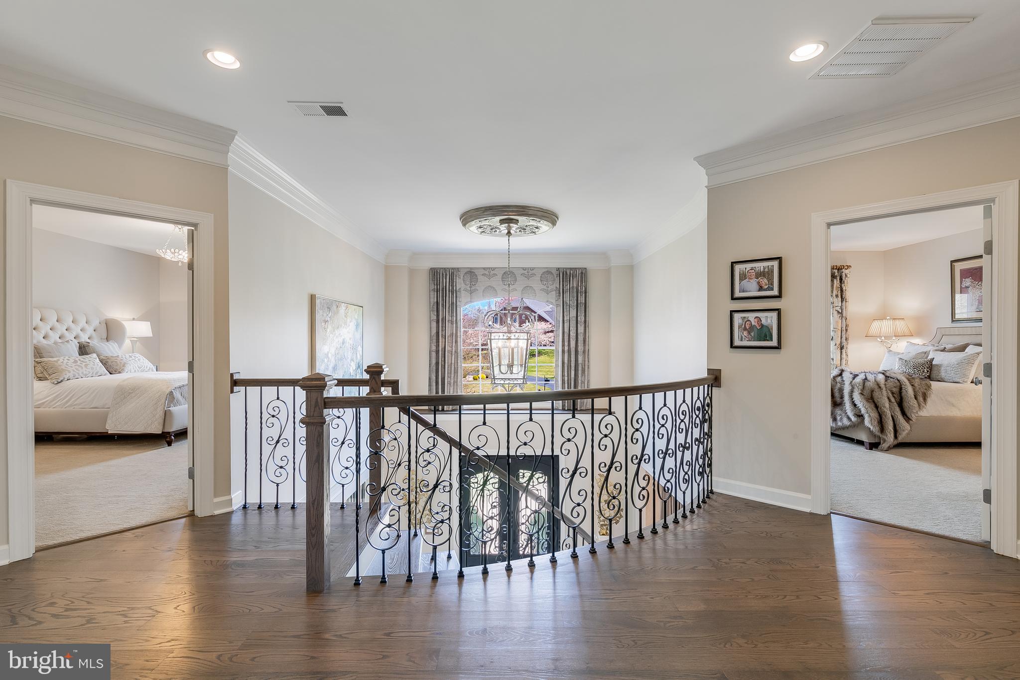 CEDAR CREST - Residential