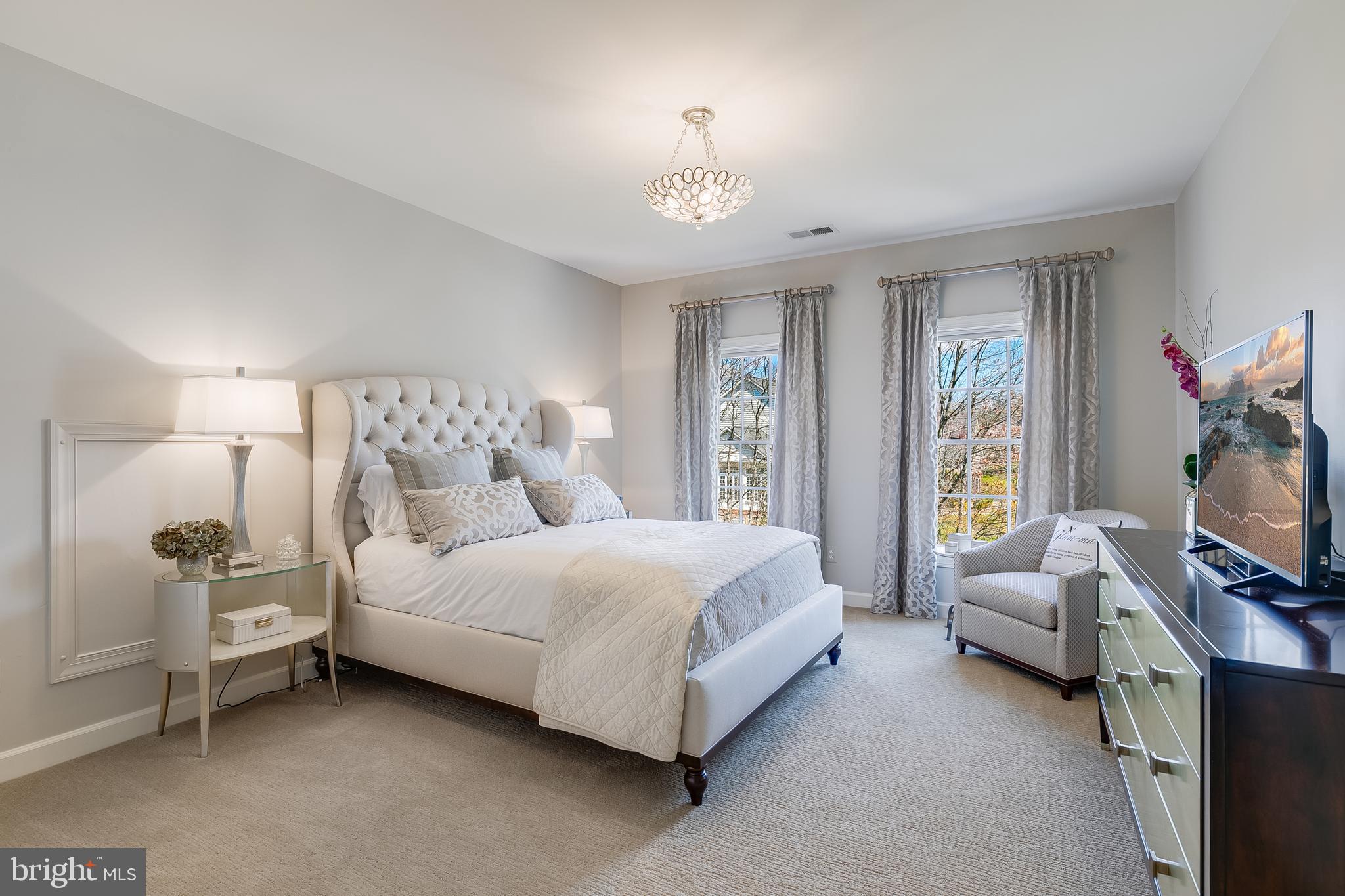 CEDAR CREST - Residential