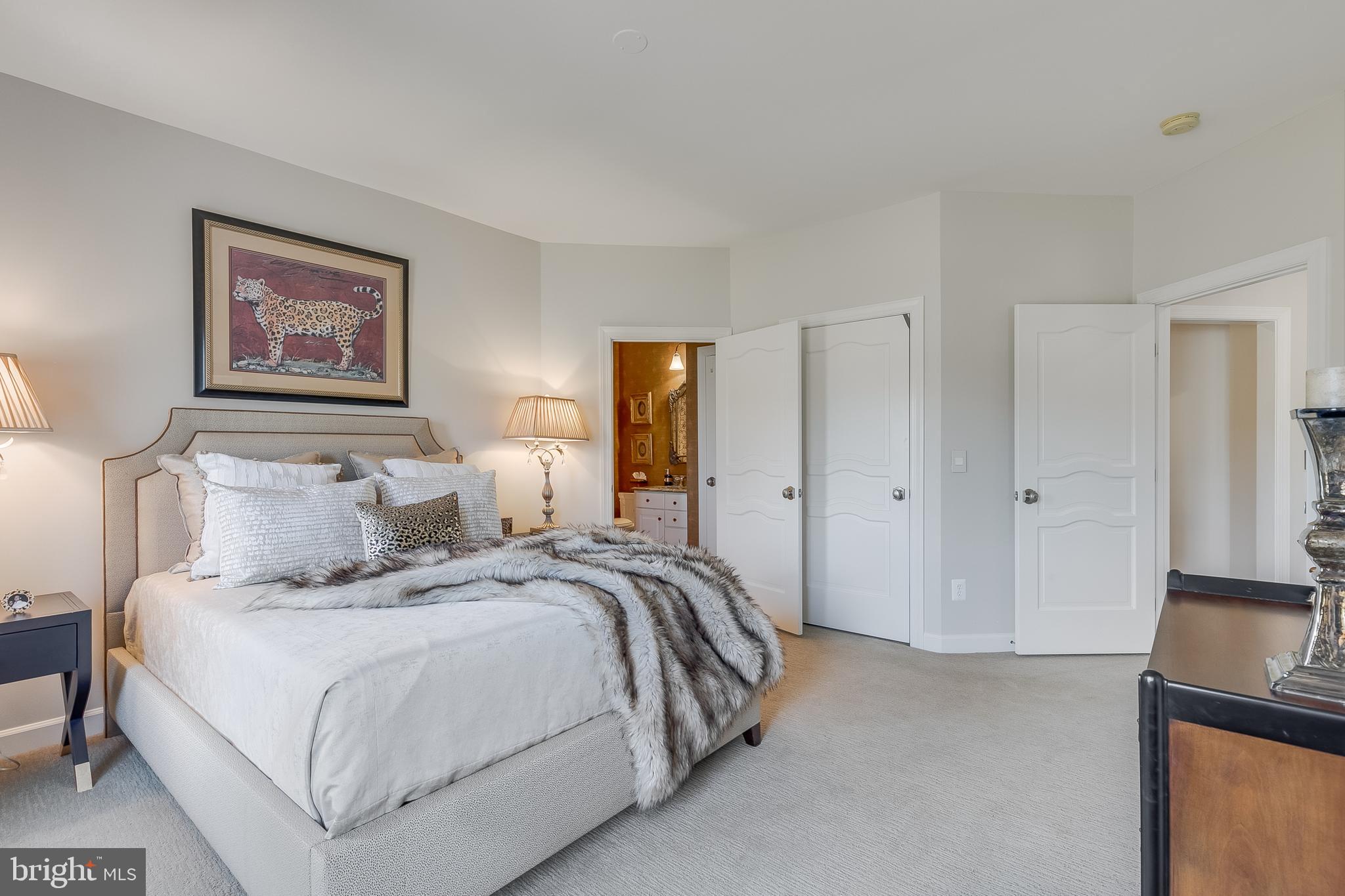 CEDAR CREST - Residential