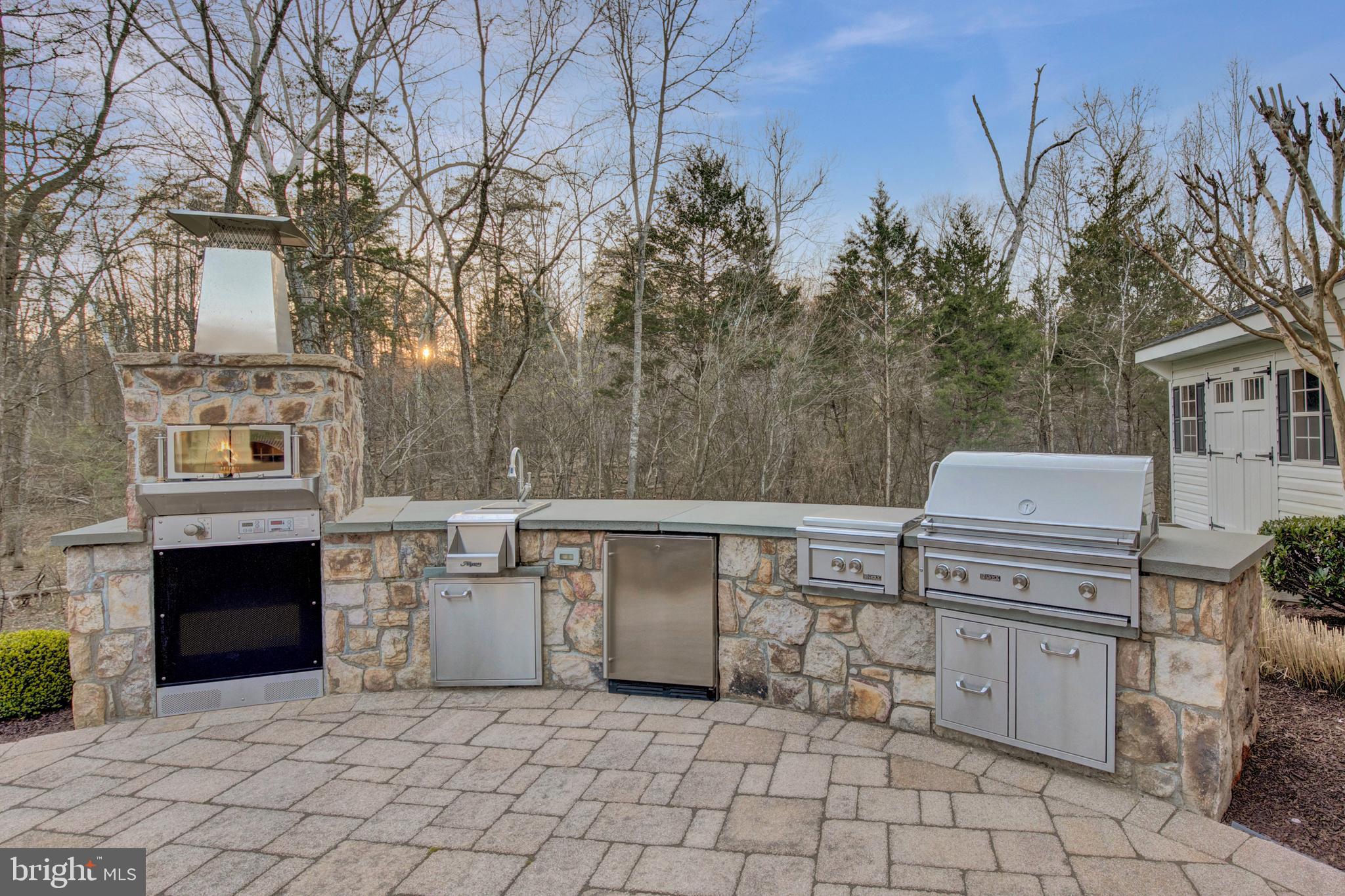 CEDAR CREST - Residential