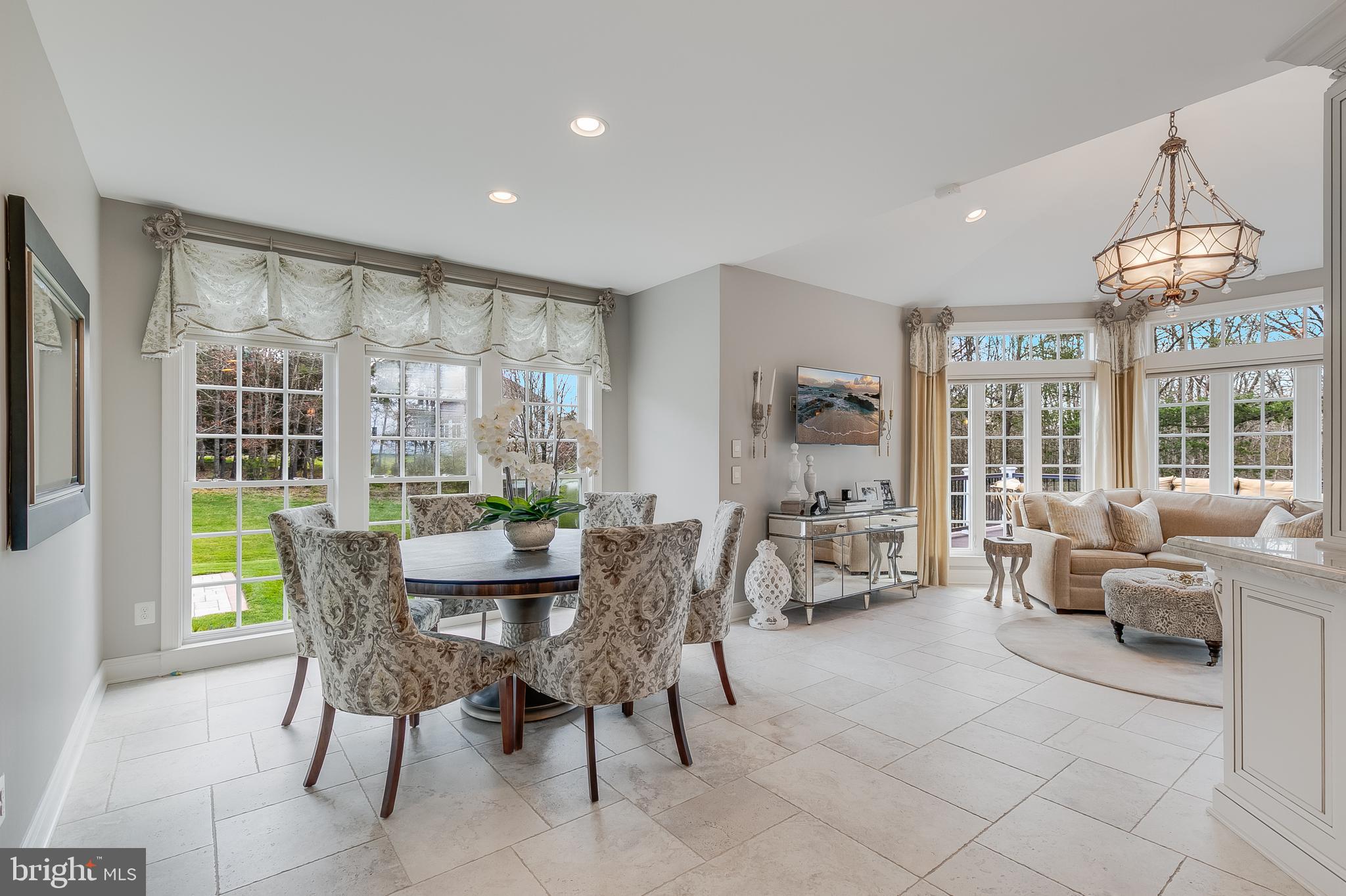 CEDAR CREST - Residential