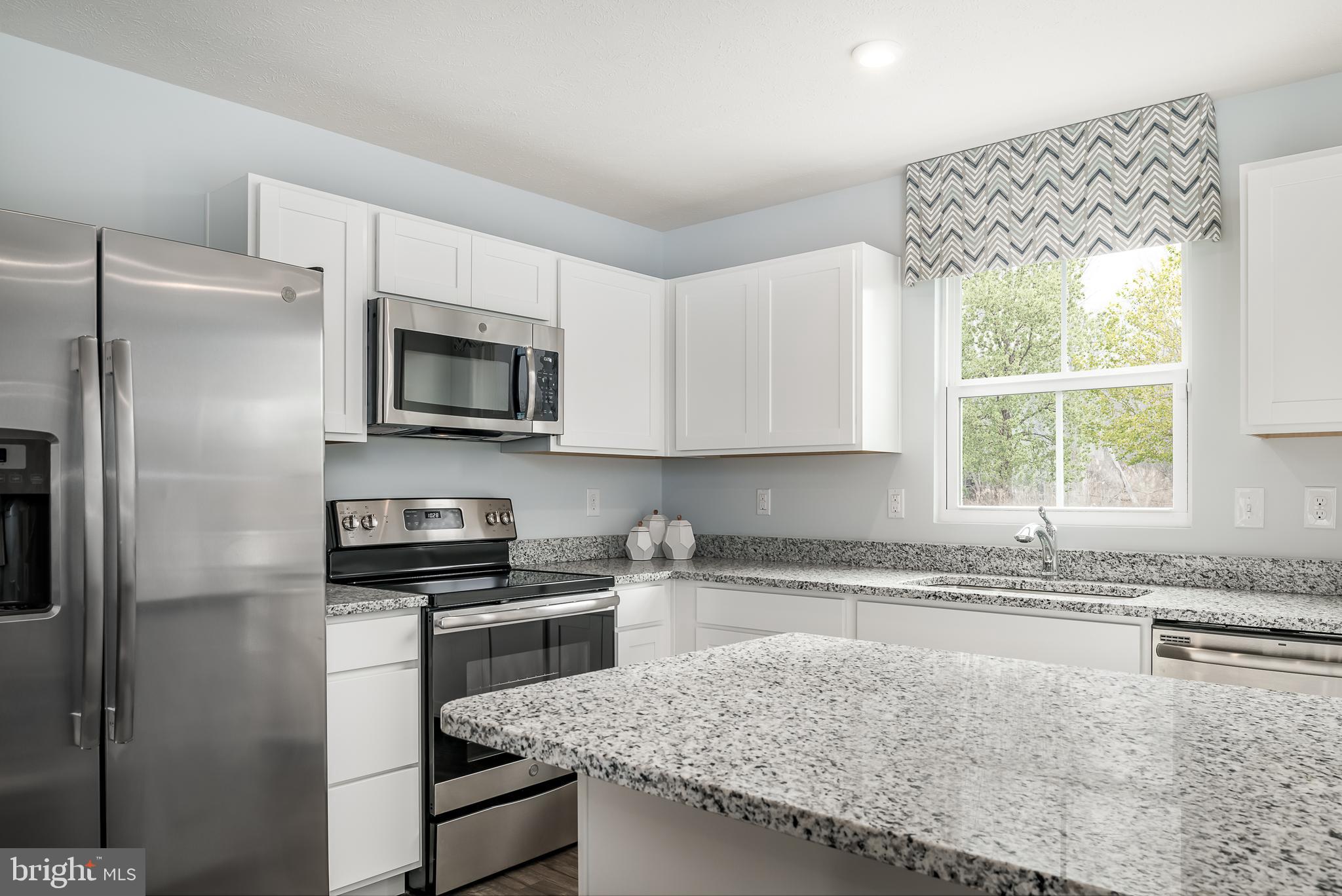 SOUTH BROOK - Residential