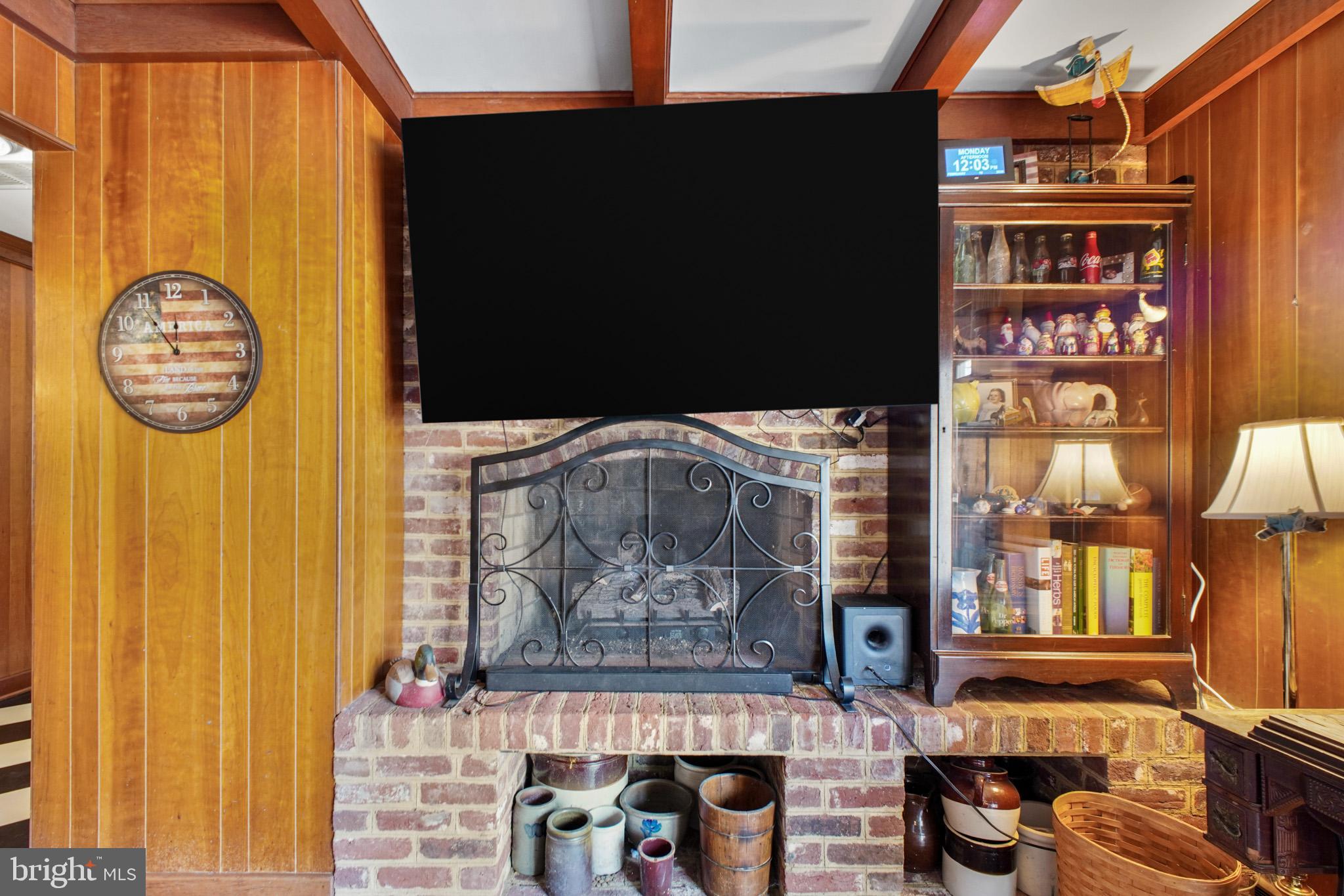 BRAEHEAD WOODS - Residential