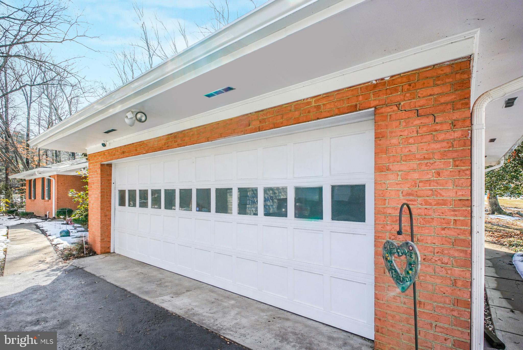 BRAEHEAD WOODS - Residential