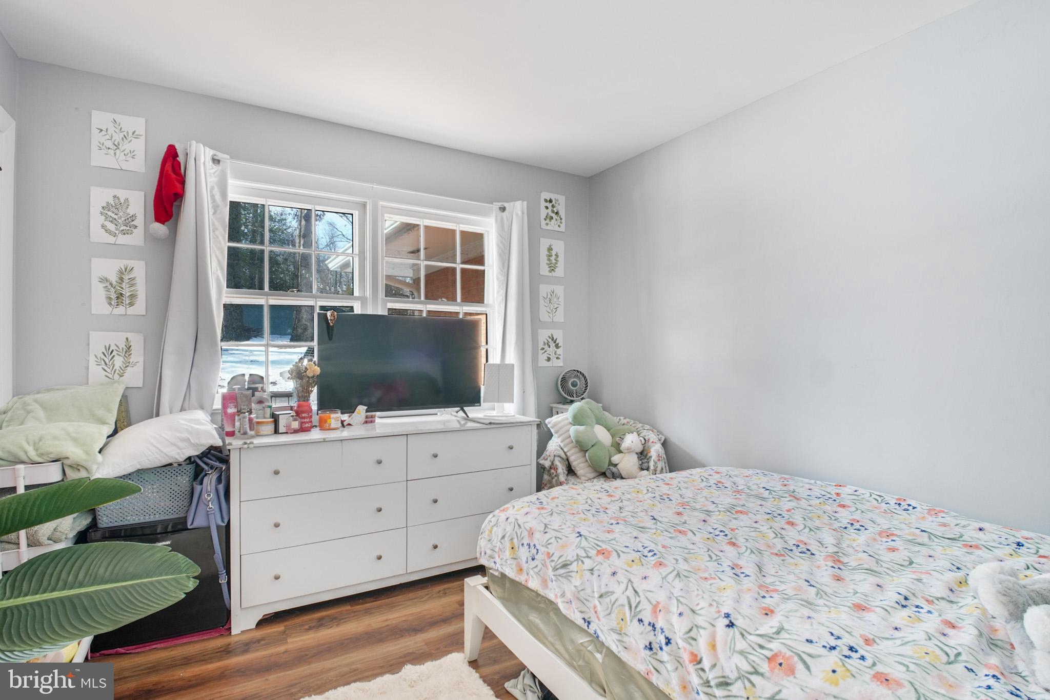 BRAEHEAD WOODS - Residential