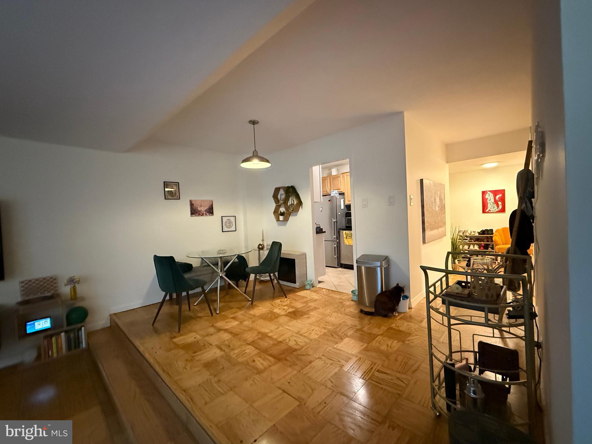 WEST END - Residential Lease