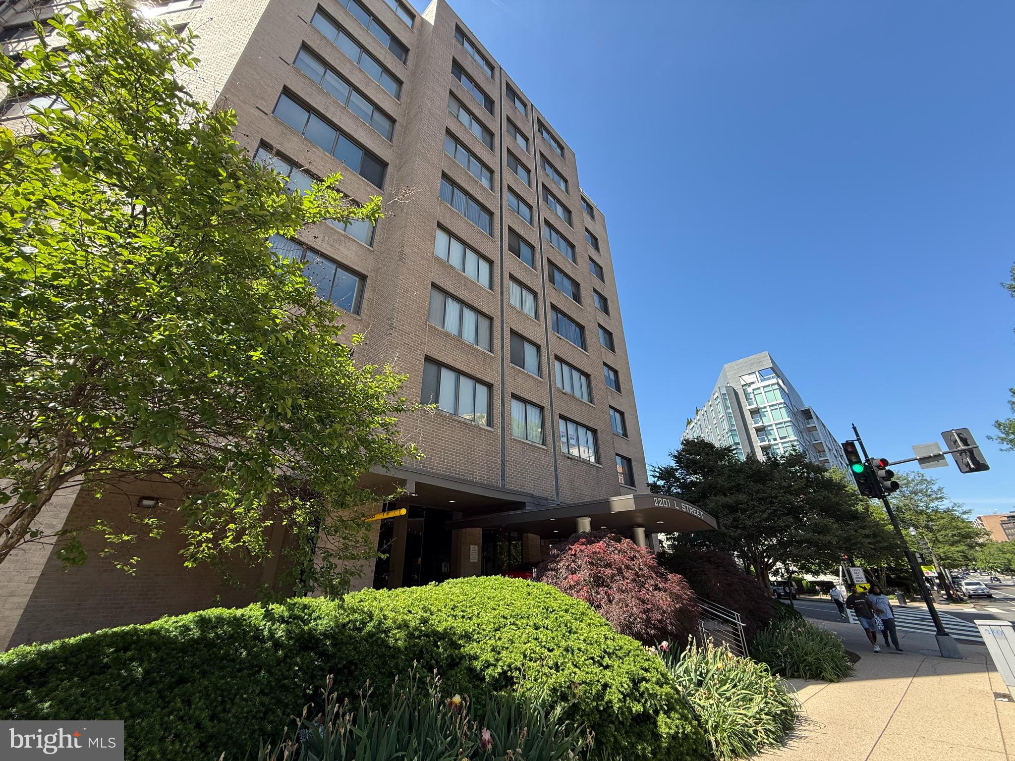 WEST END - Residential Lease