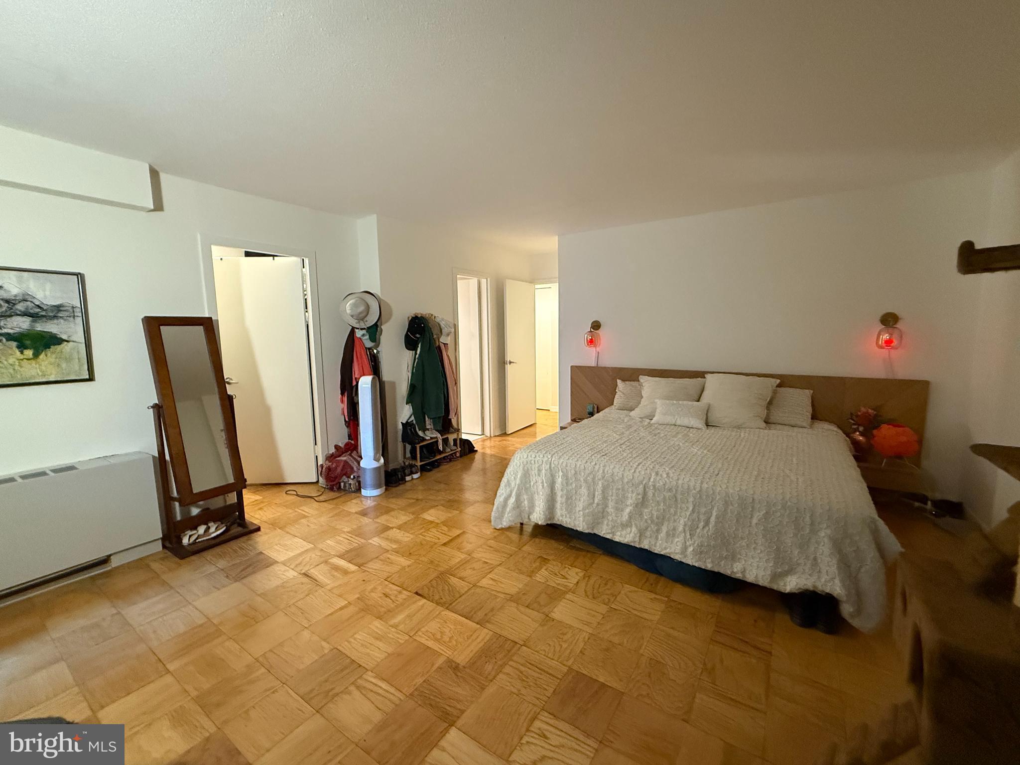 WEST END - Residential Lease