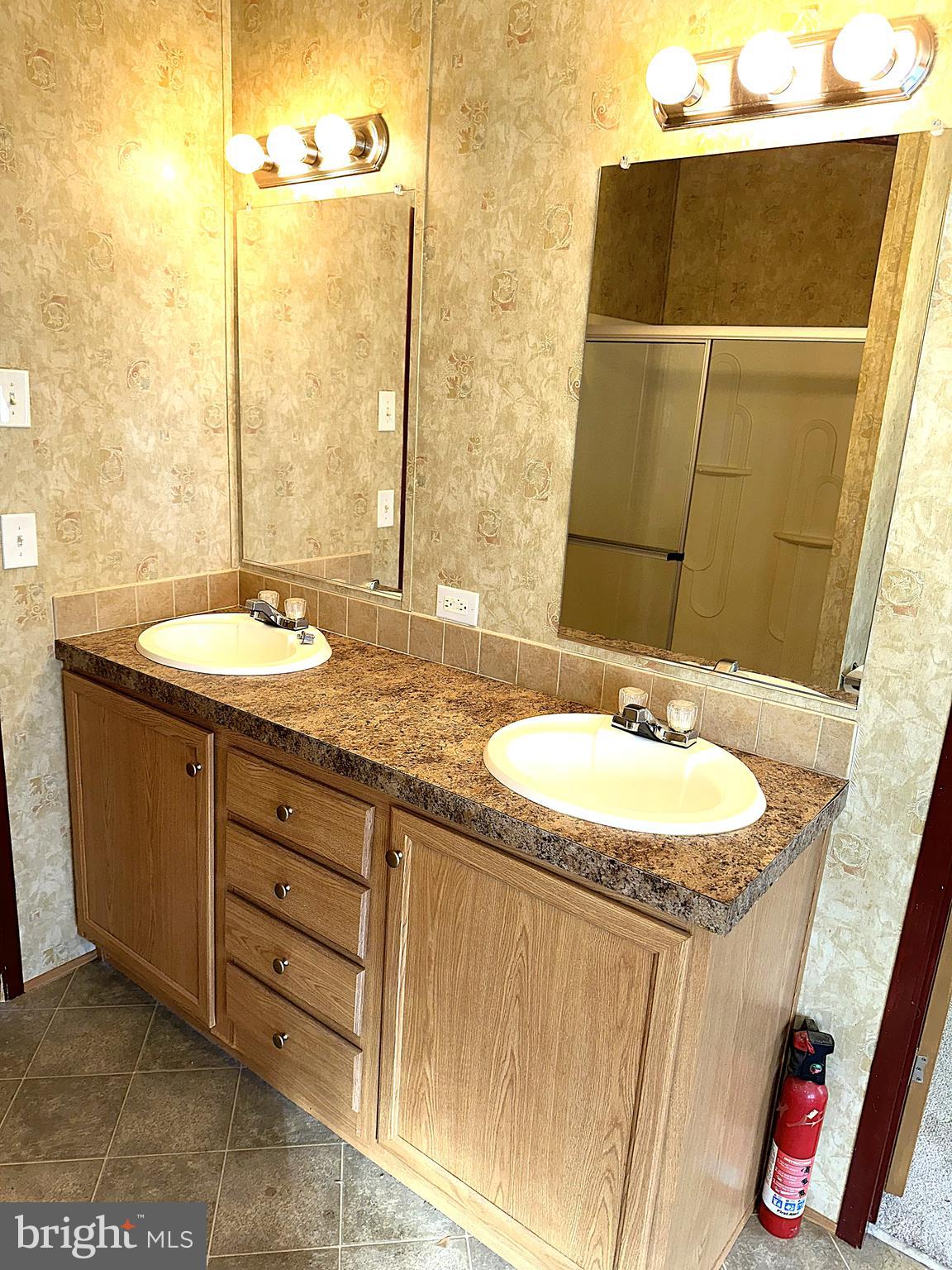 PHEASANT RIDGE - Residential