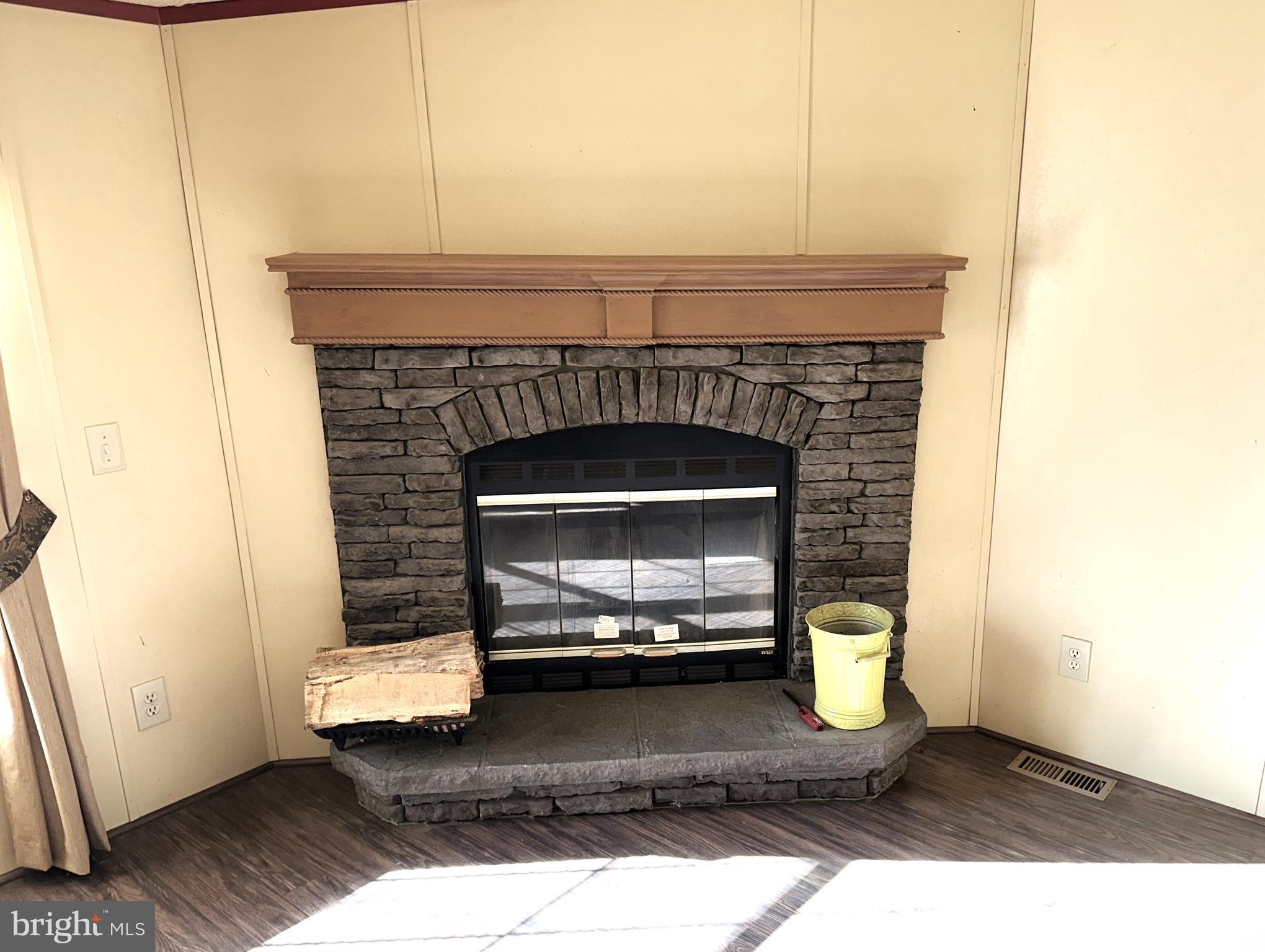 PHEASANT RIDGE - Residential