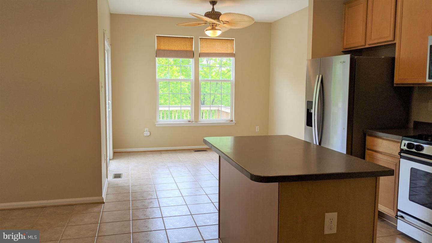 PINEY ORCHARD - Residential Lease