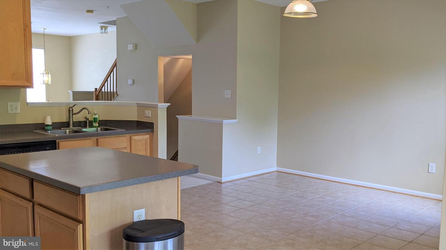 PINEY ORCHARD - Residential Lease