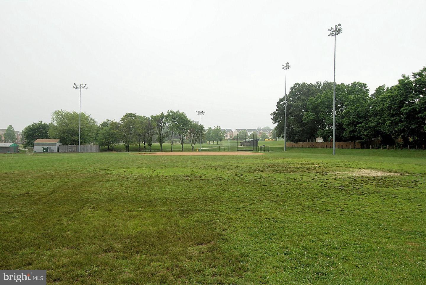 PINEY ORCHARD - Residential Lease