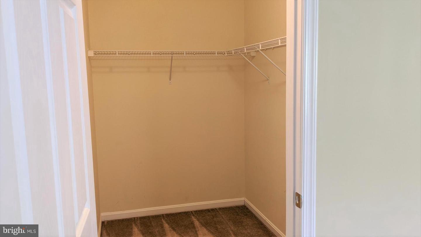 PINEY ORCHARD - Residential Lease