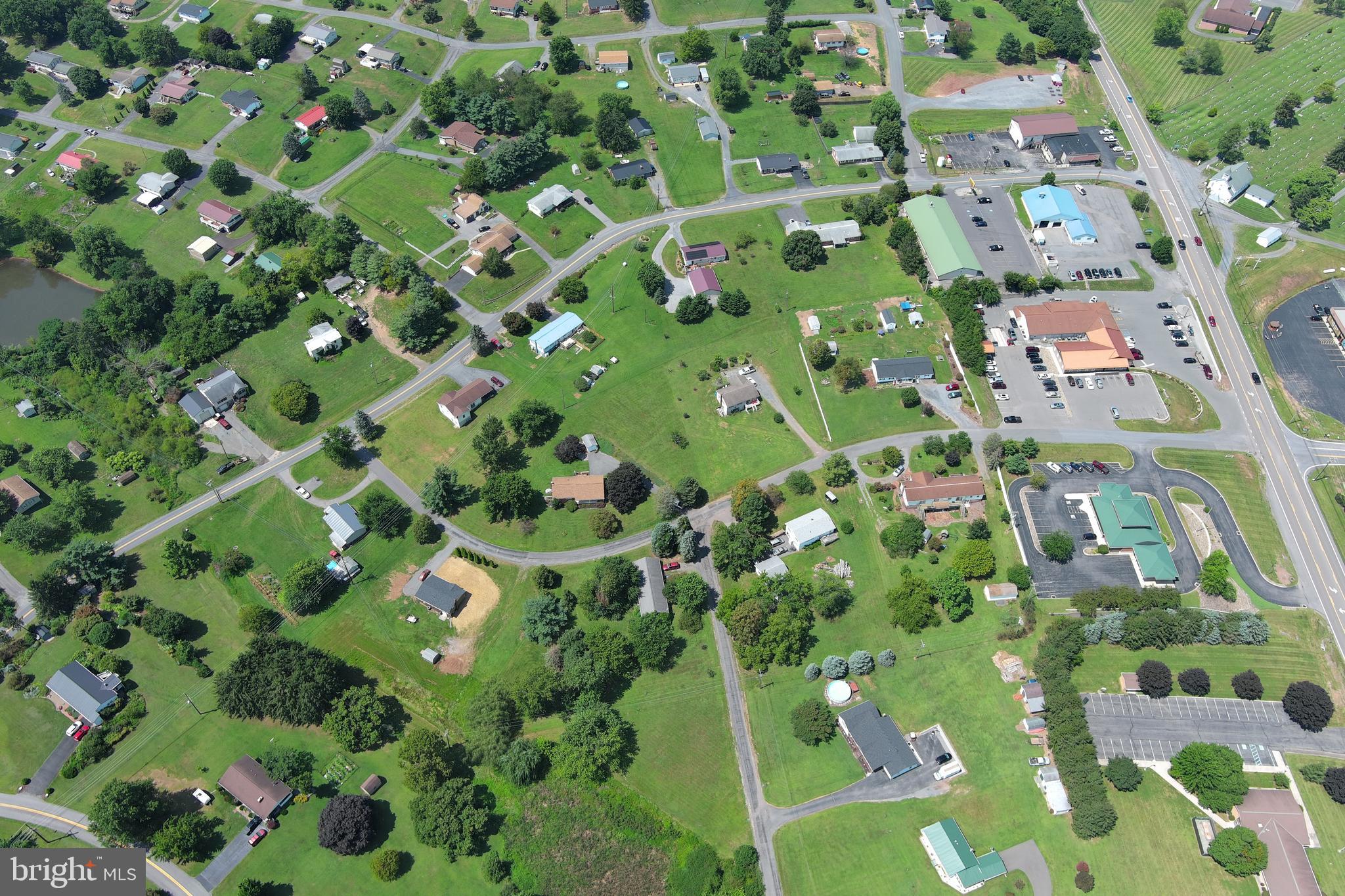 SUNRISE SUMMIT - Residential