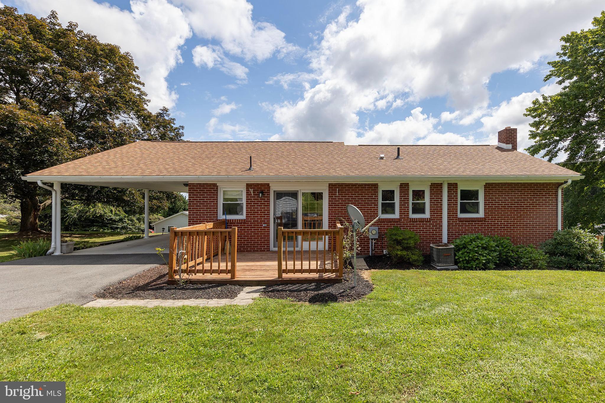 128 STAYMAN DRIVE