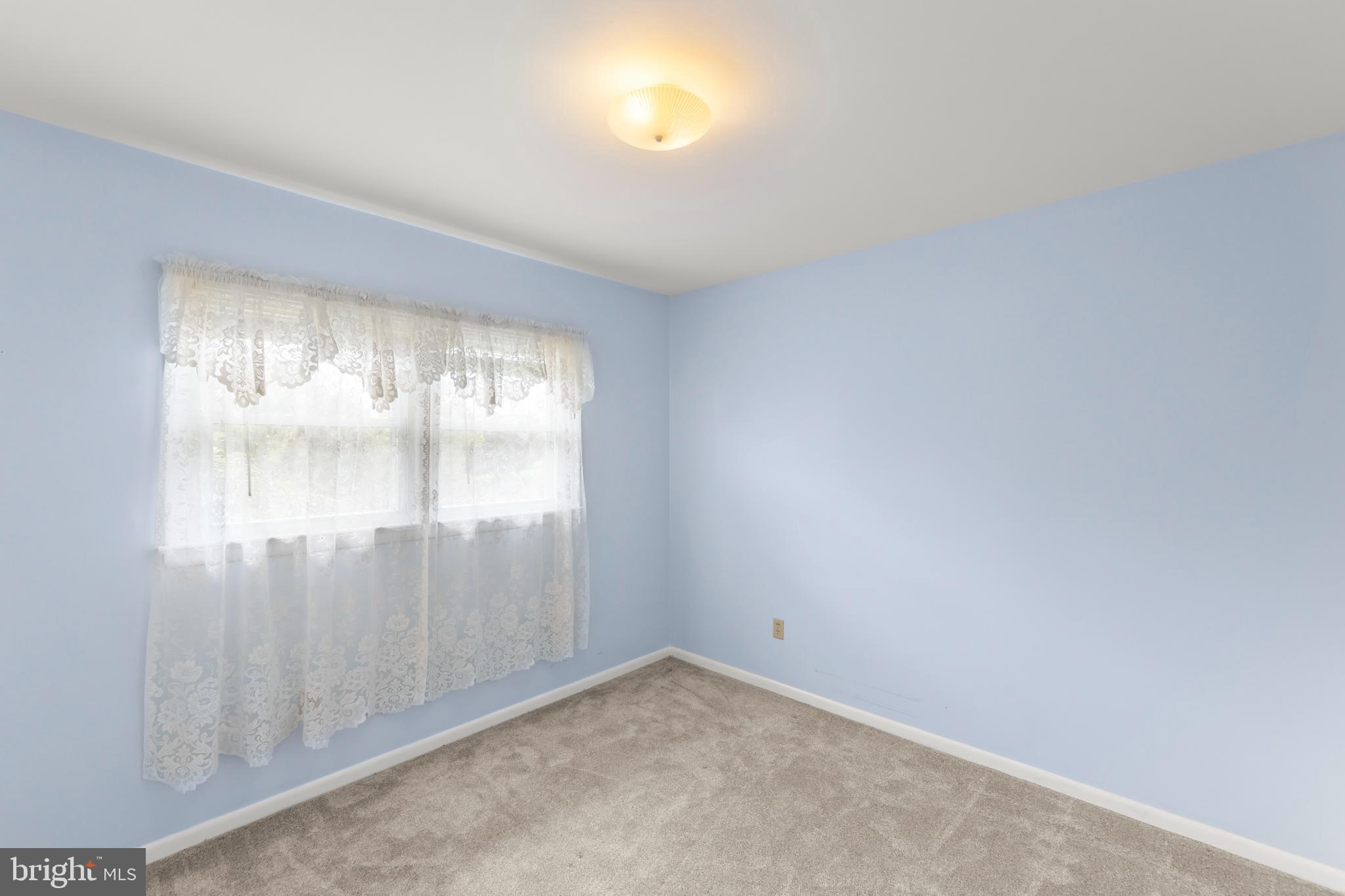 SUNRISE SUMMIT - Residential