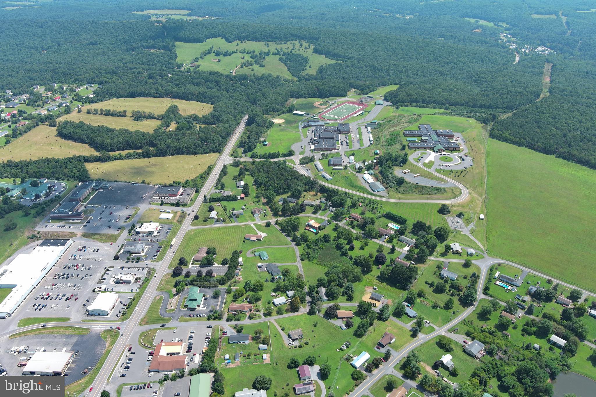 SUNRISE SUMMIT - Residential