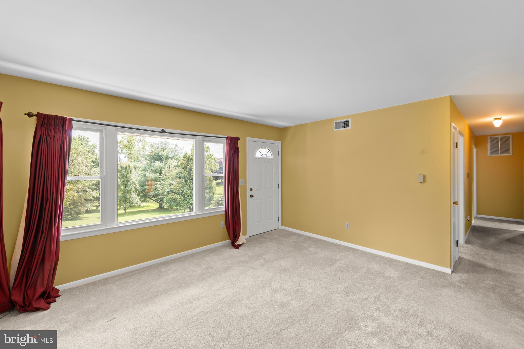 SUNRISE SUMMIT - Residential