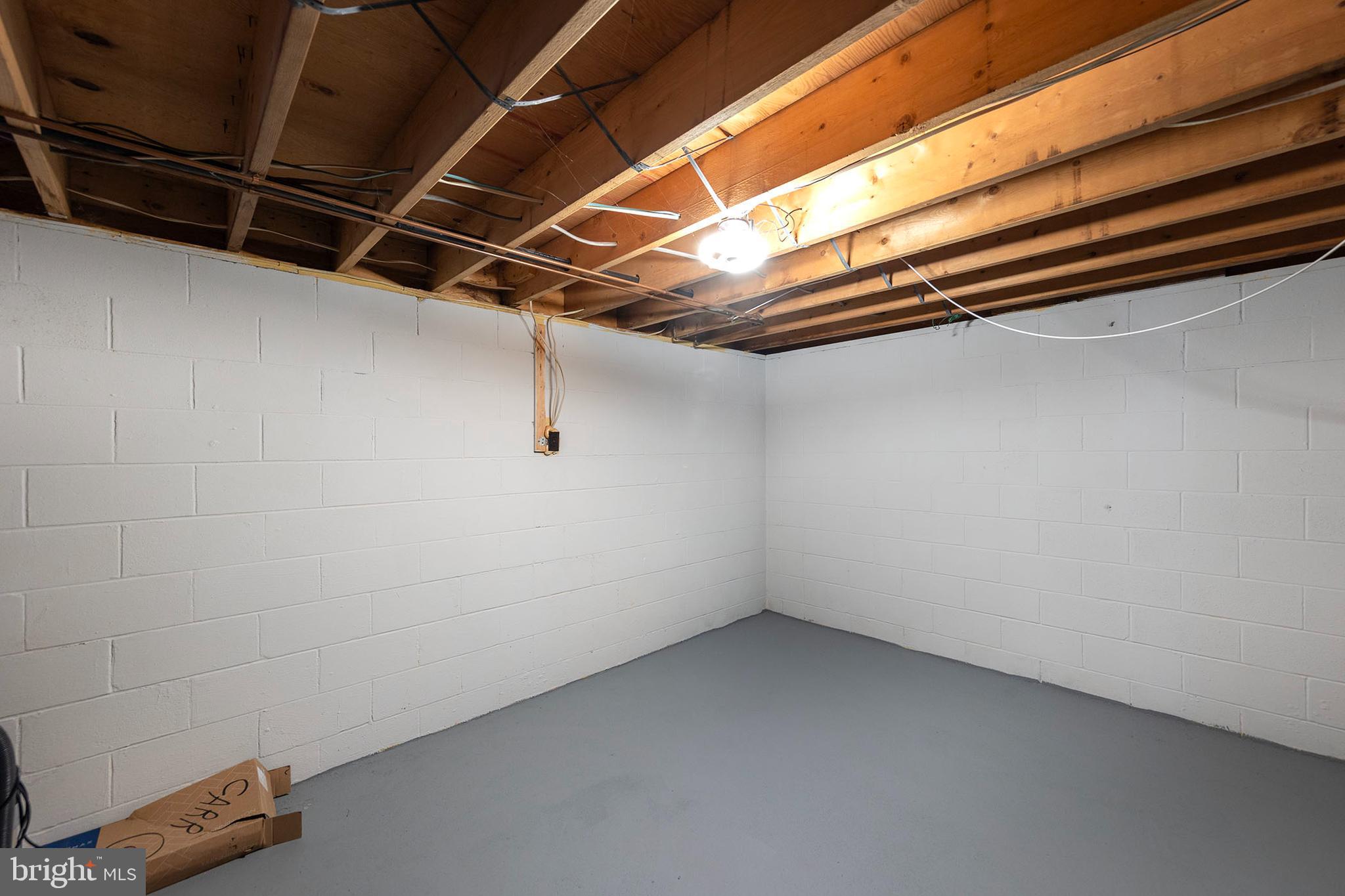 SUNRISE SUMMIT - Residential