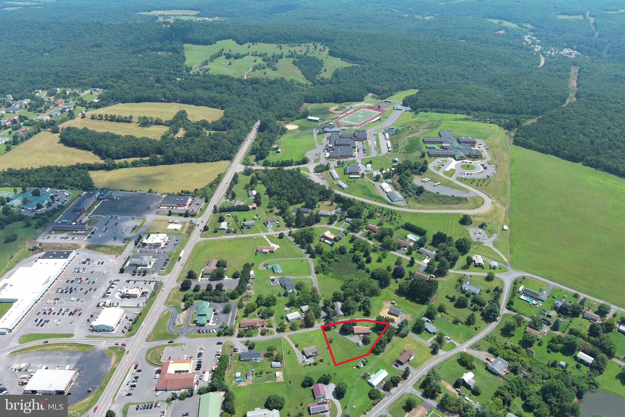 SUNRISE SUMMIT - Residential