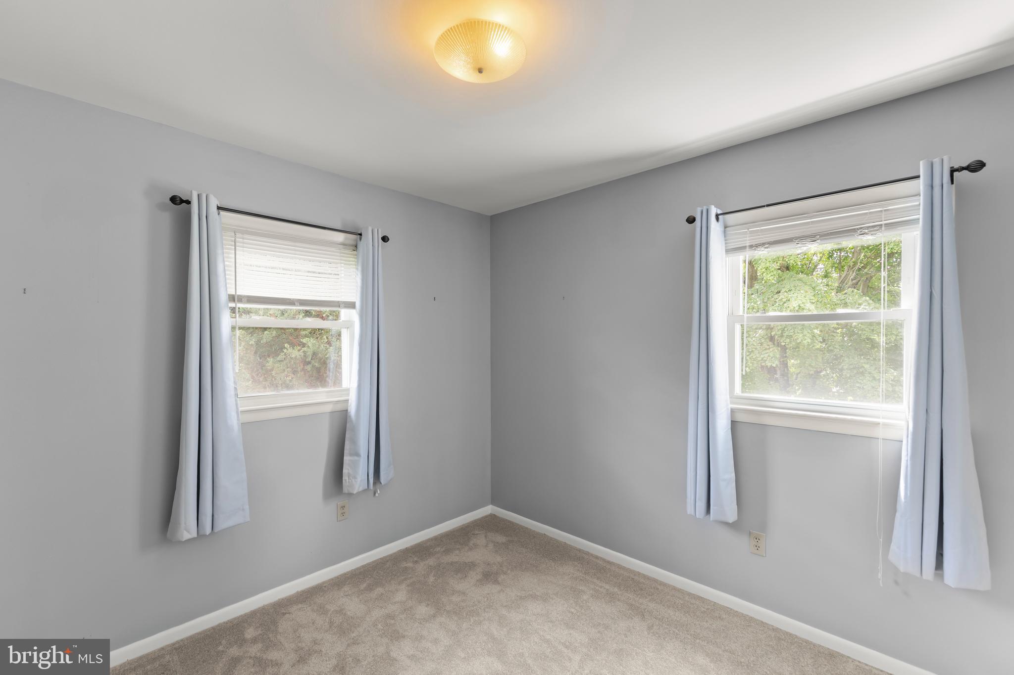 SUNRISE SUMMIT - Residential