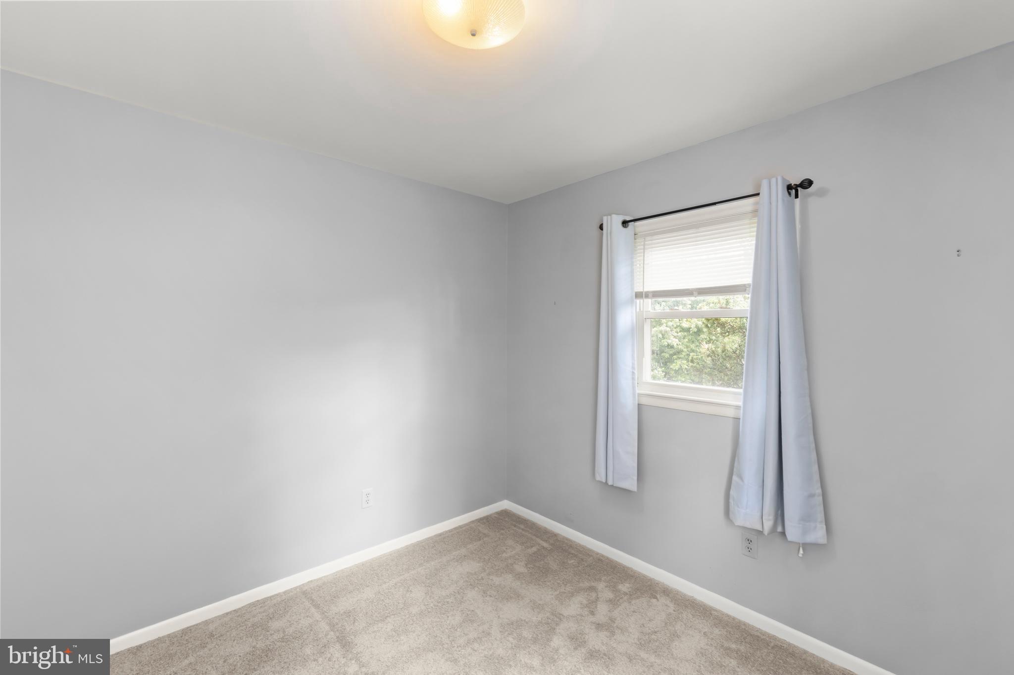 SUNRISE SUMMIT - Residential