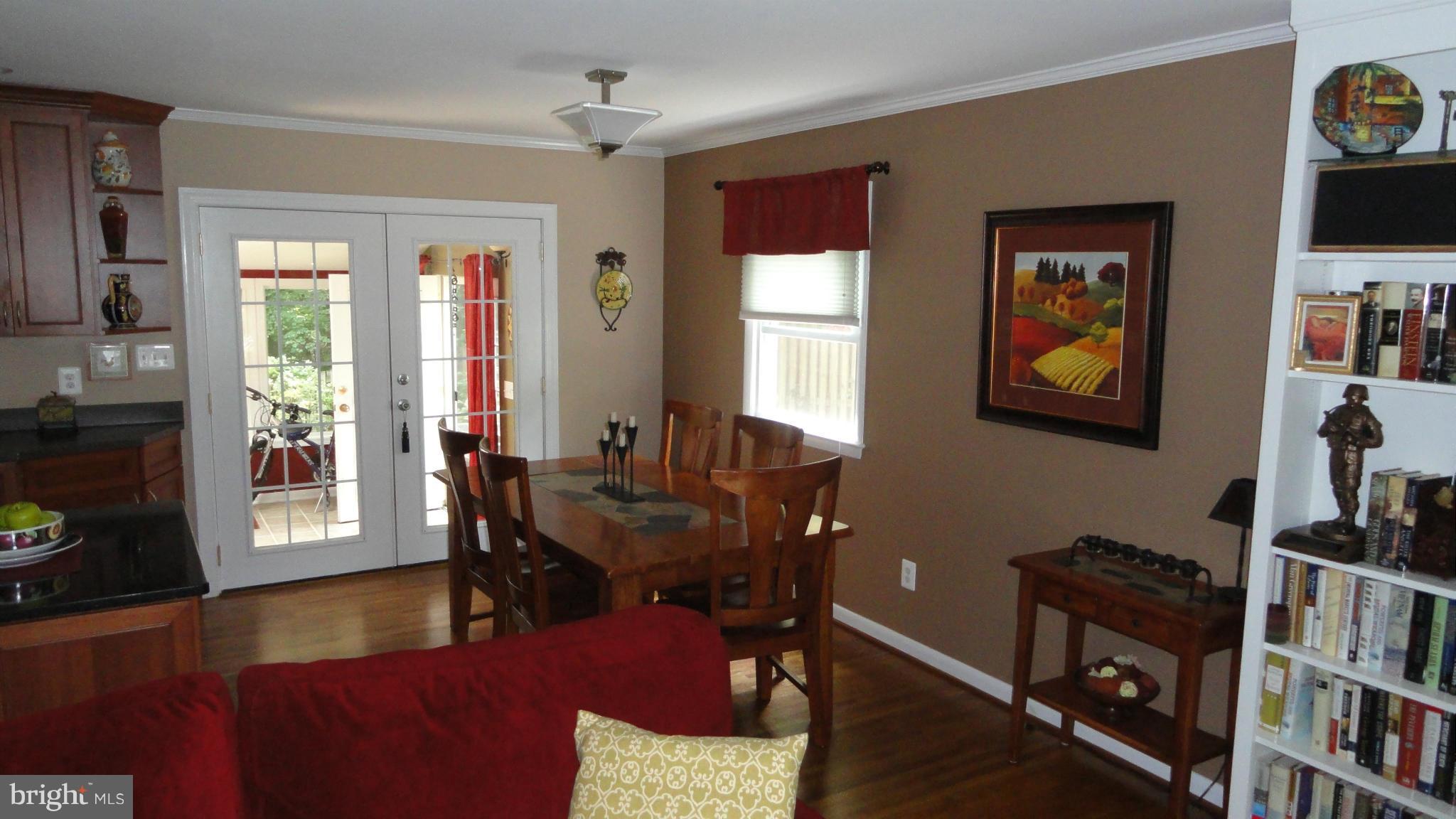 ROLLING VALLEY - Residential