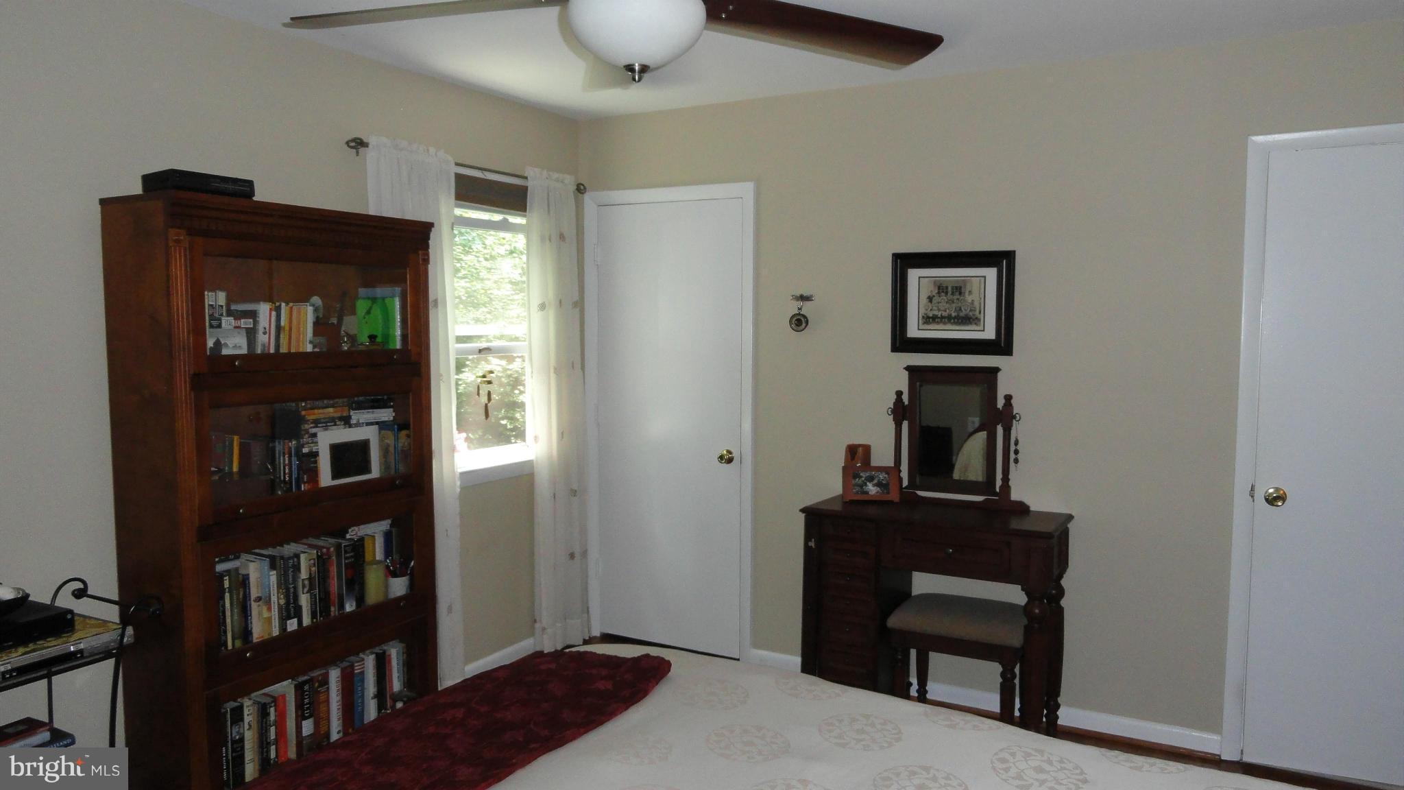 ROLLING VALLEY - Residential