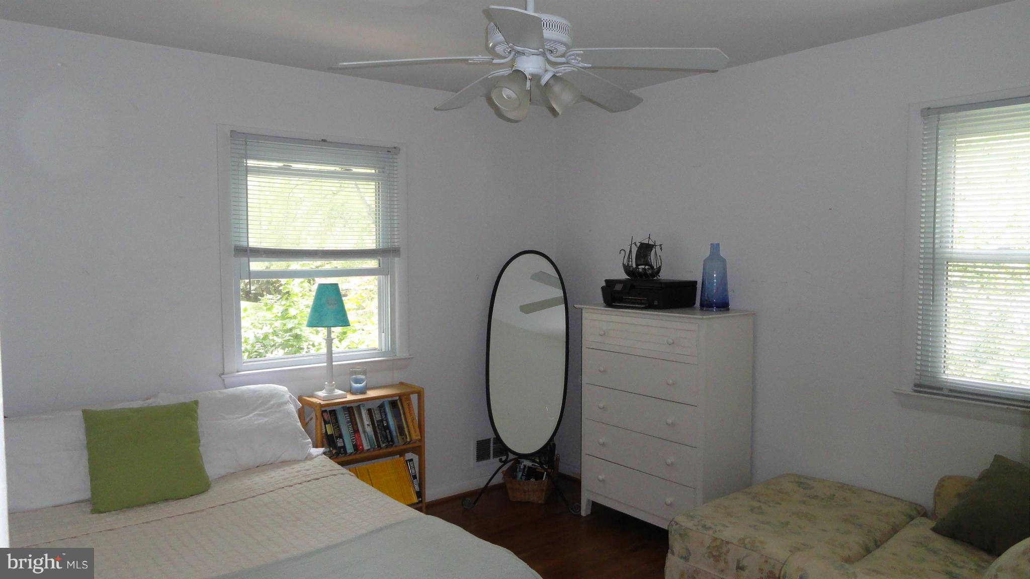 ROLLING VALLEY - Residential