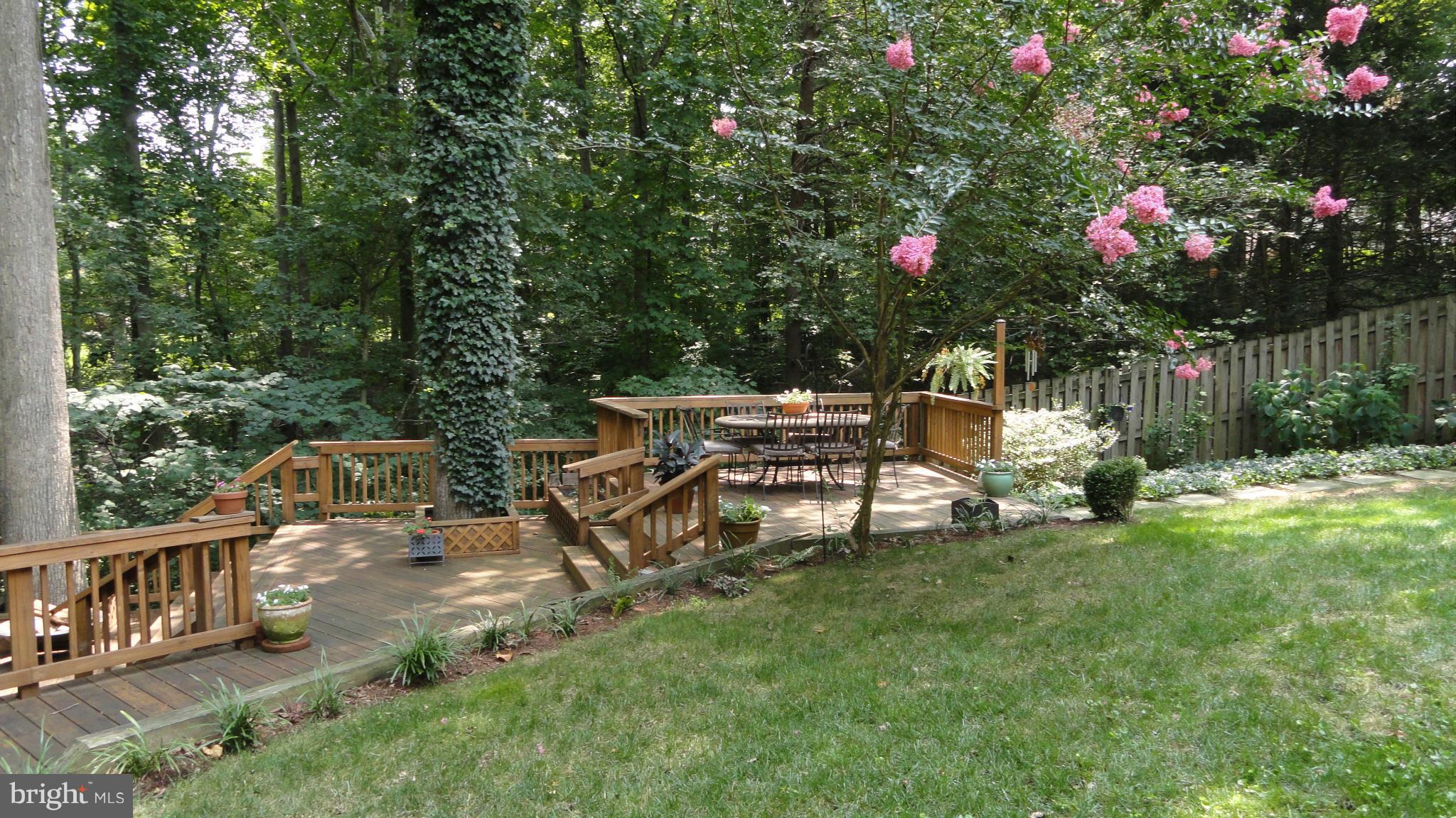 ROLLING VALLEY - Residential