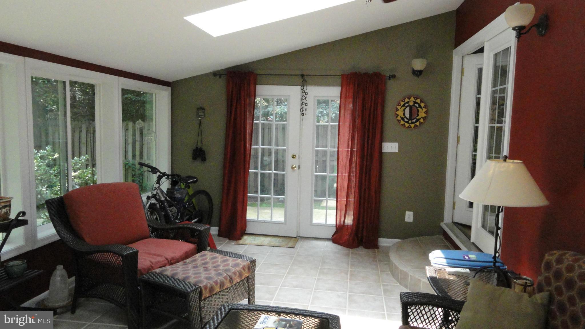 ROLLING VALLEY - Residential