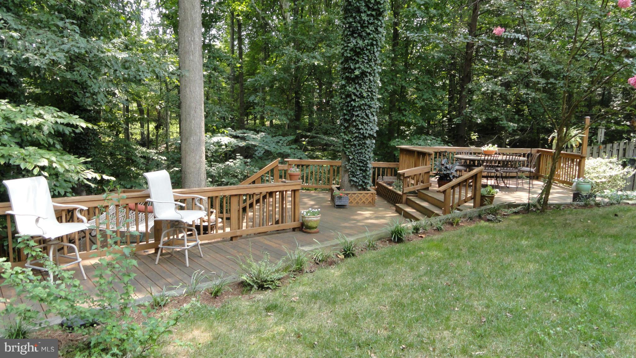 ROLLING VALLEY - Residential