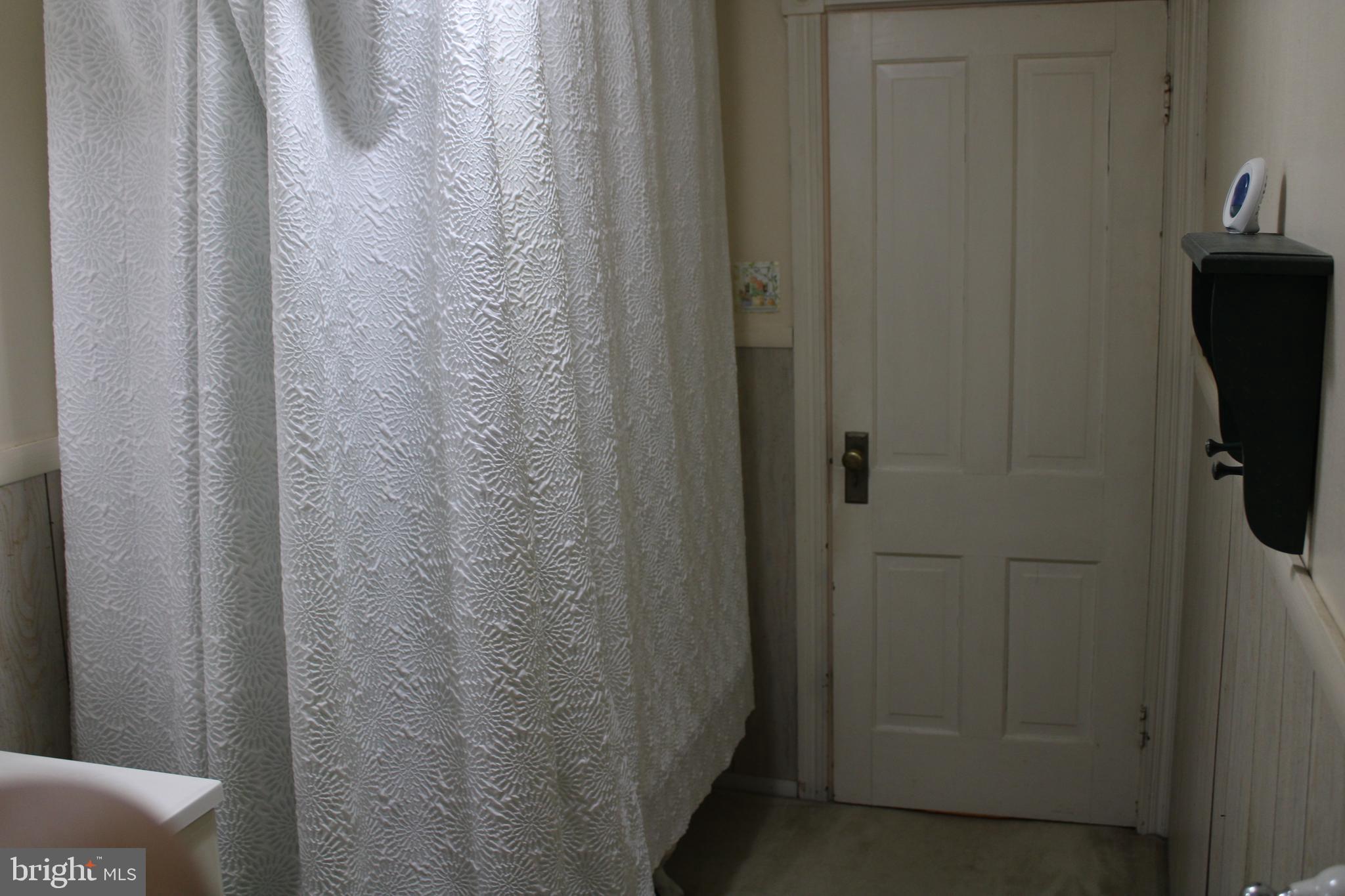 EAST END - Residential