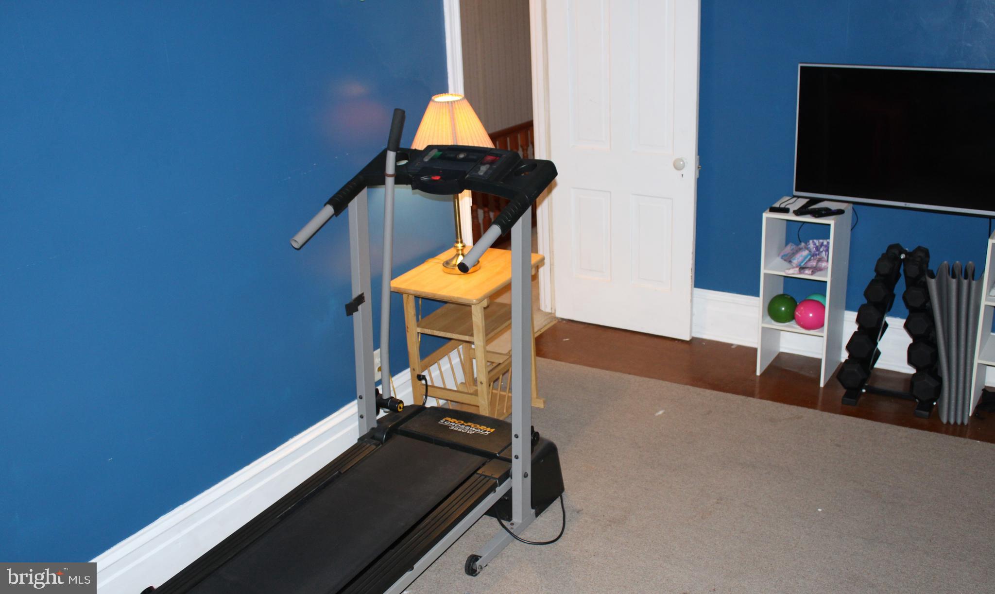 EAST END - Residential