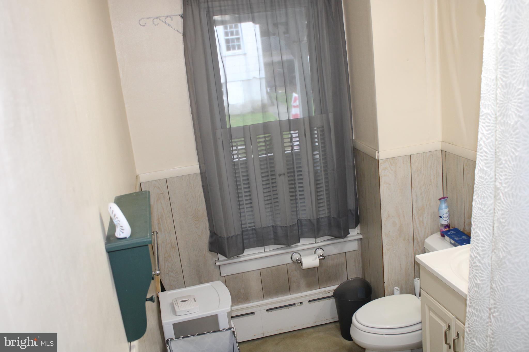 EAST END - Residential