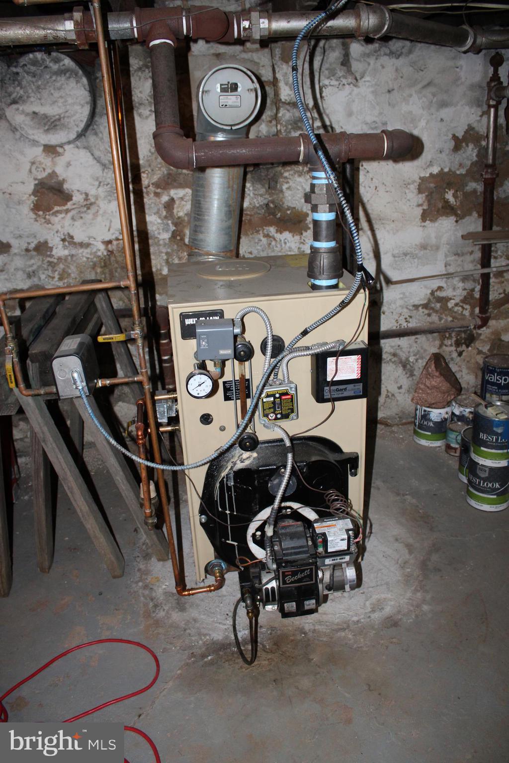 EAST END - Residential