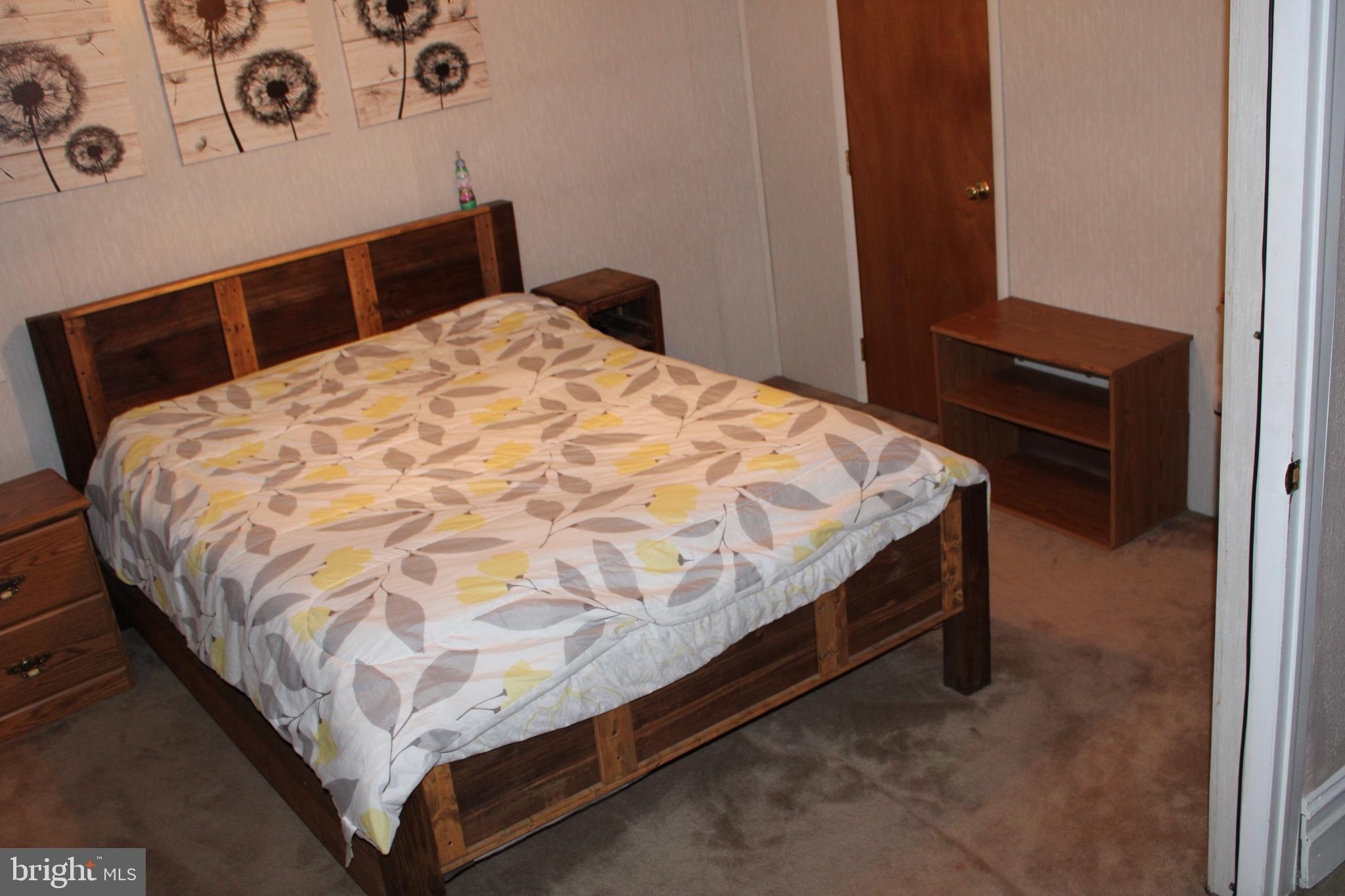 EAST END - Residential