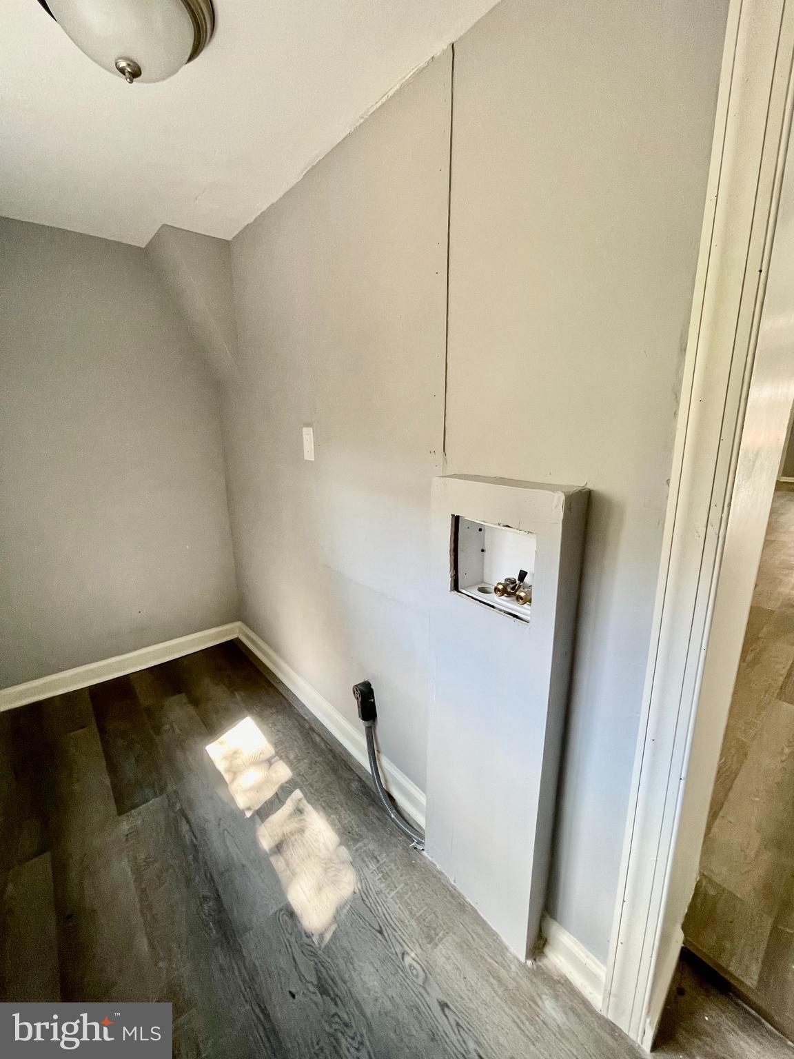 PHILADELPHIA (SOUTHWEST) - Residential Lease