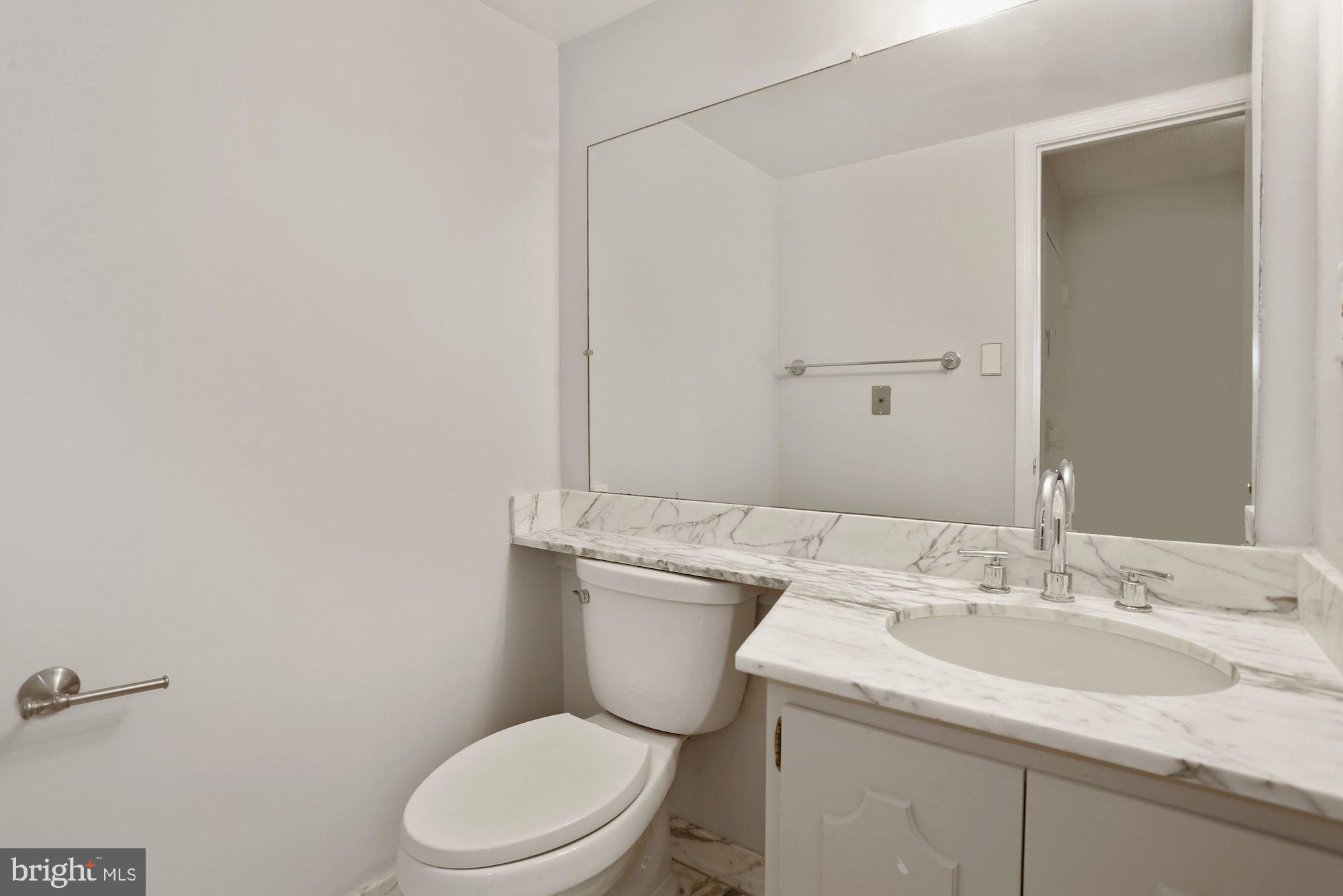 THE REPRESENTATIVE - Residential Lease