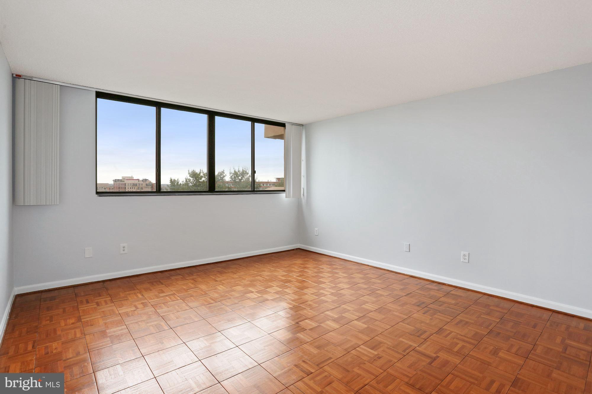 THE REPRESENTATIVE - Residential Lease