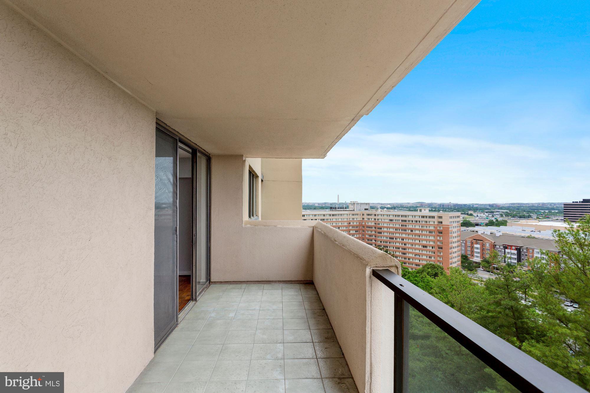 THE REPRESENTATIVE - Residential Lease