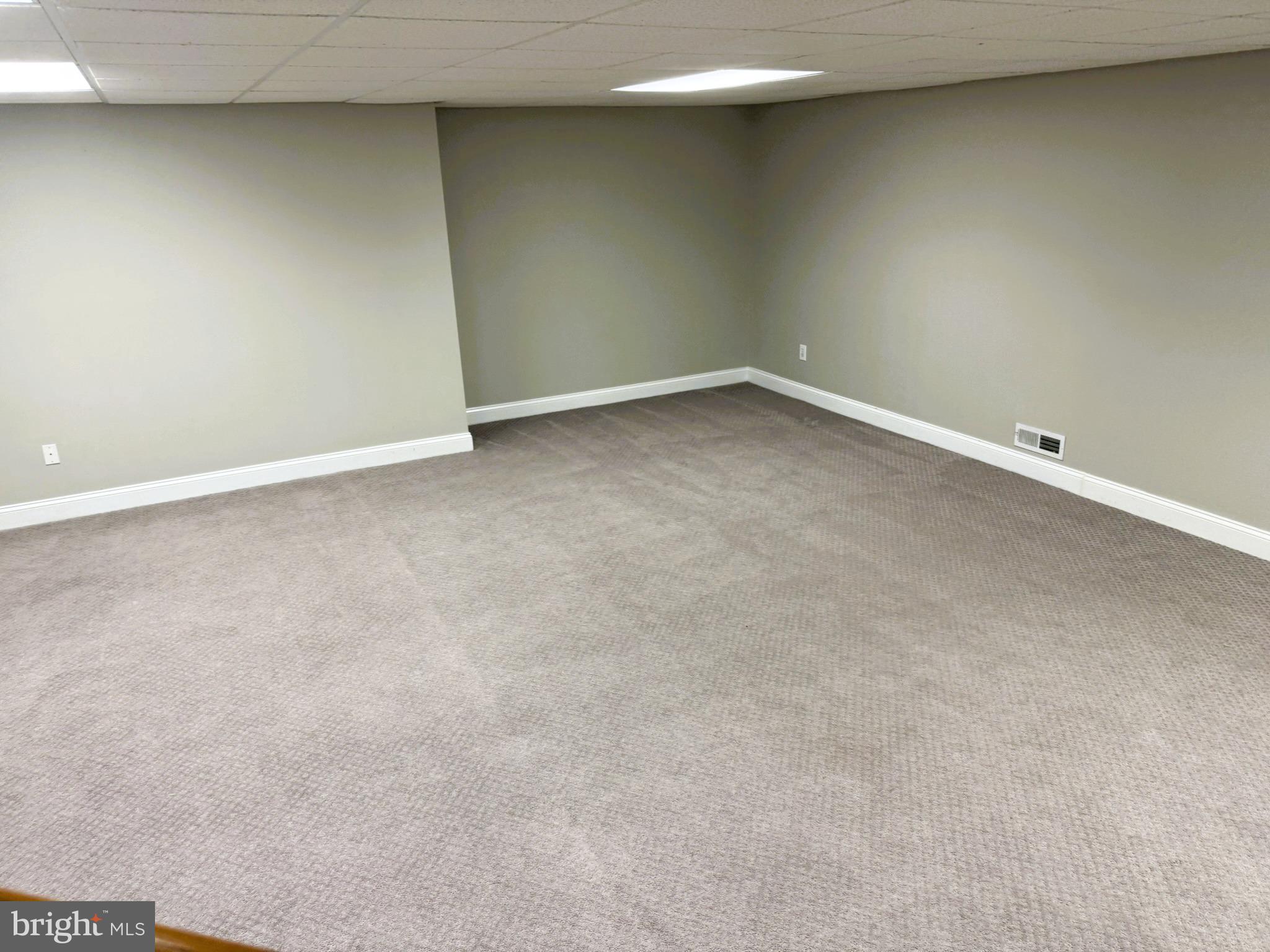 WILTSHIRE WALK - Residential Lease