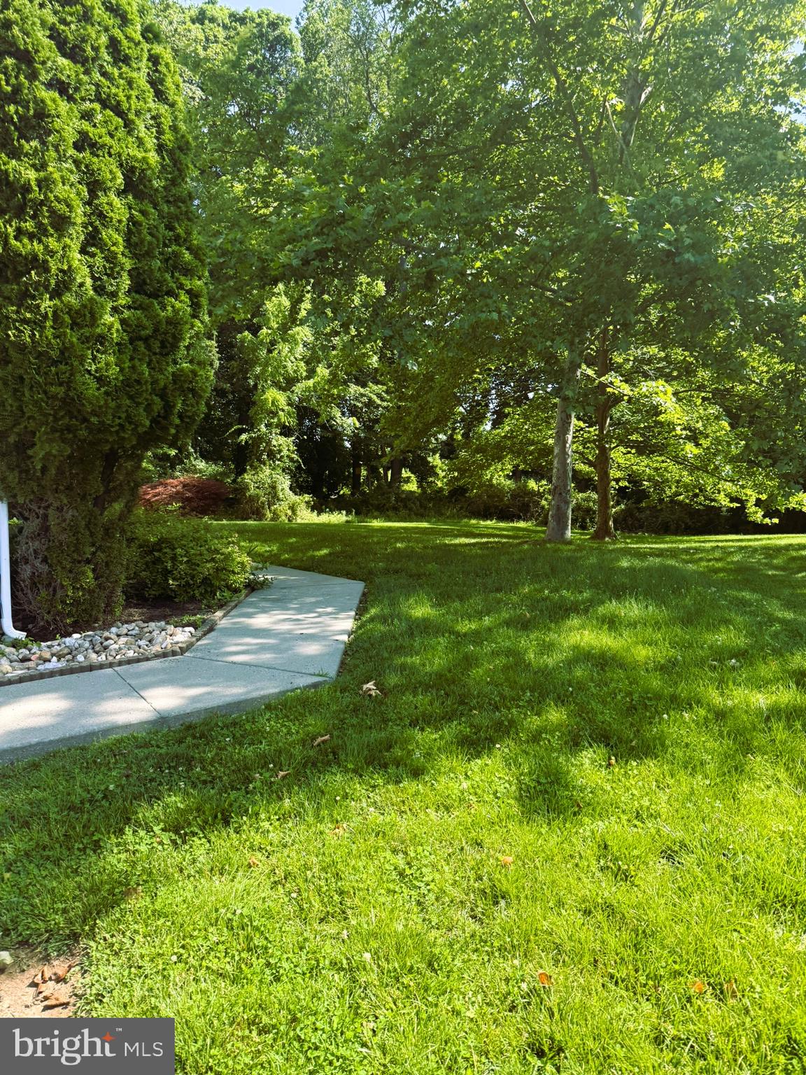 WILTSHIRE WALK - Residential Lease