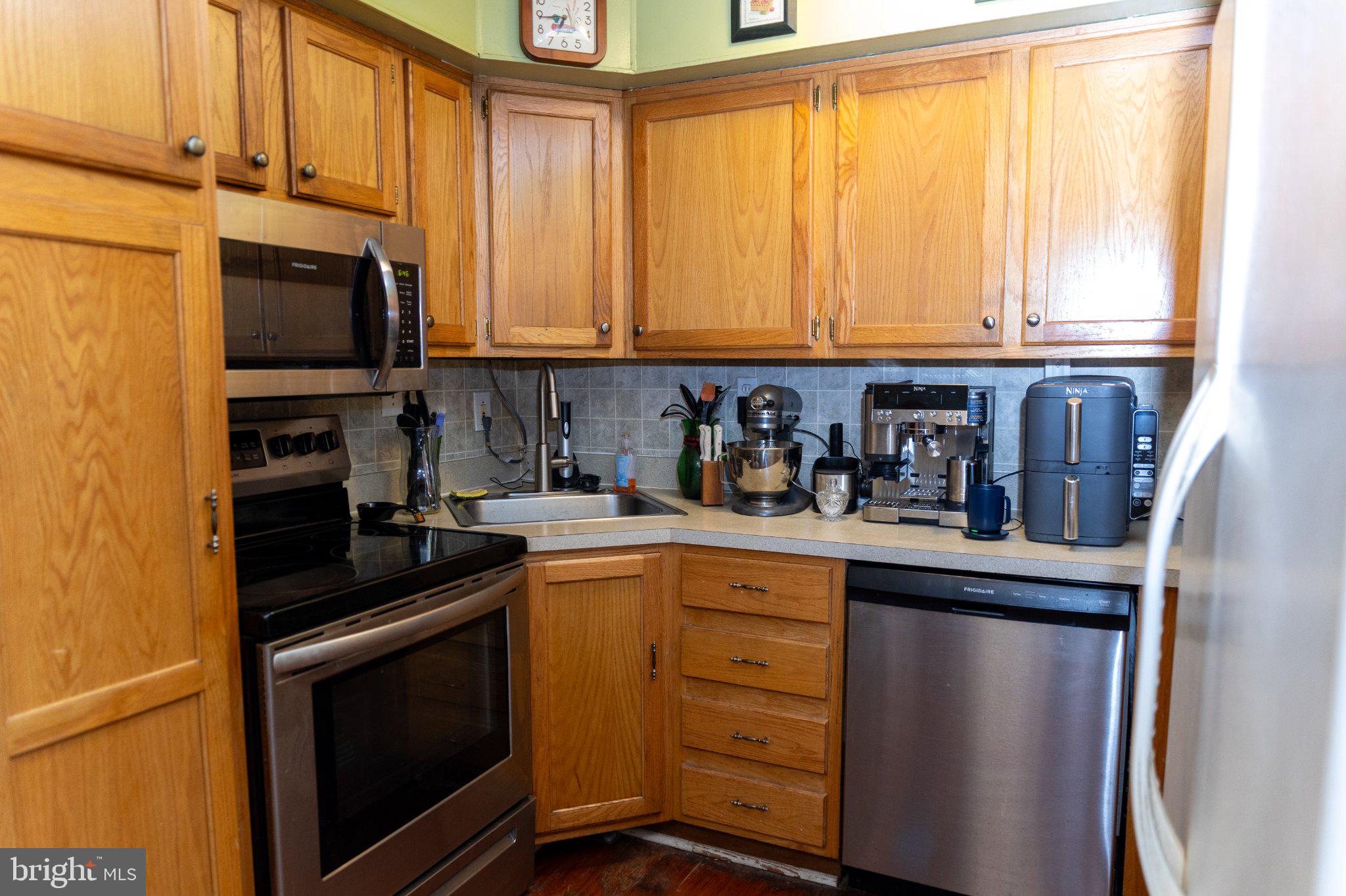 26 PLUMTREE ROAD